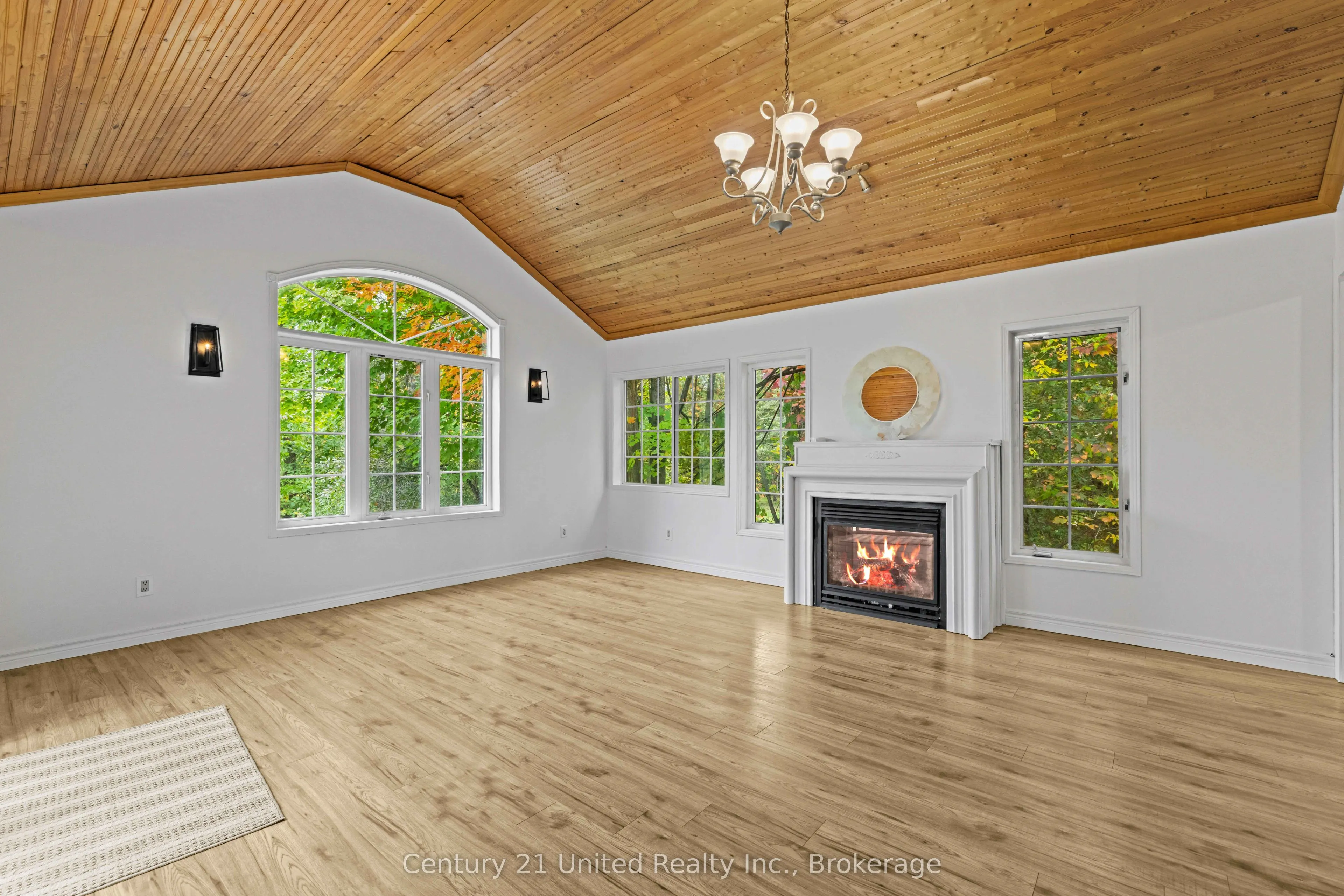 1249 Birchview Road