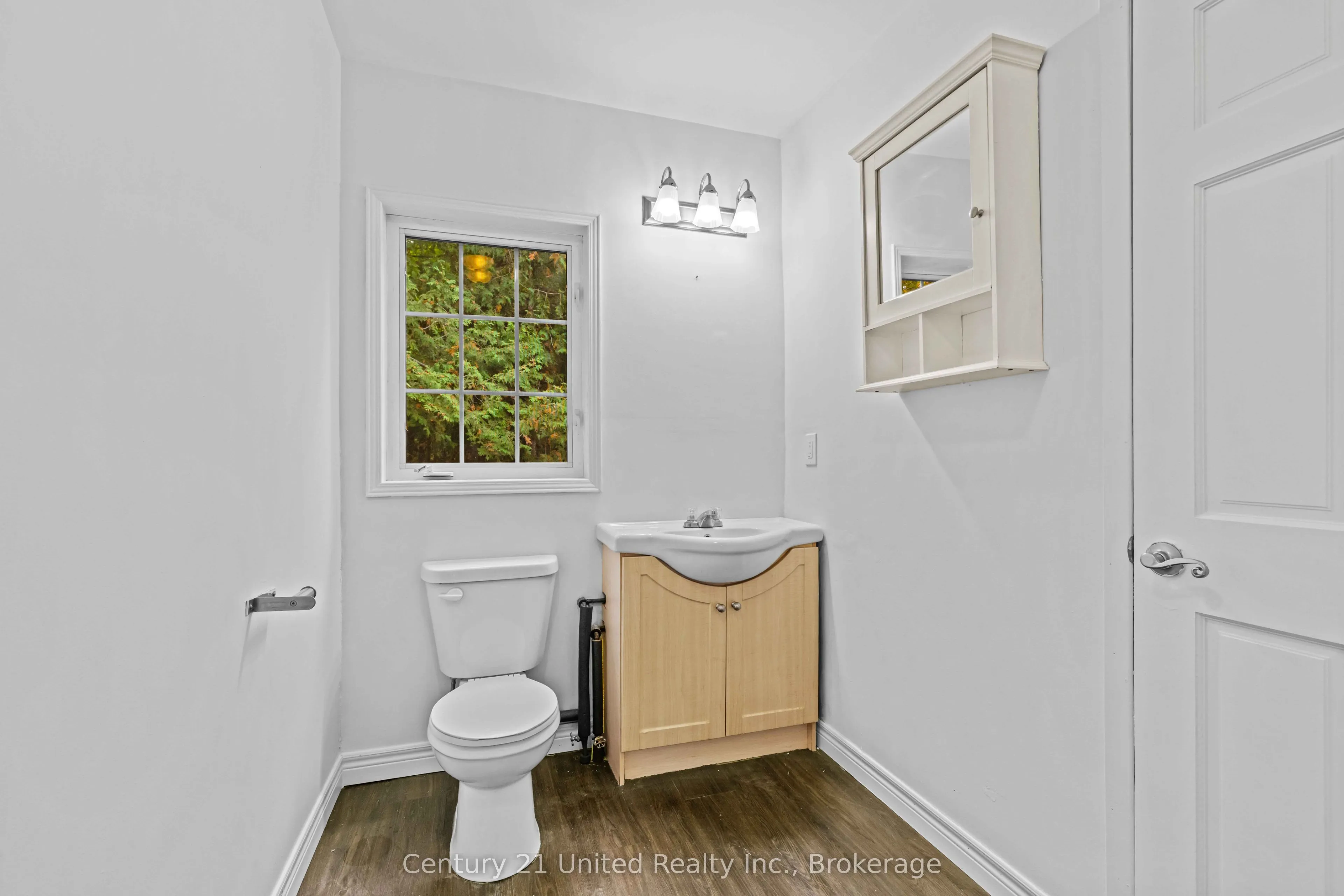 1249 Birchview Road