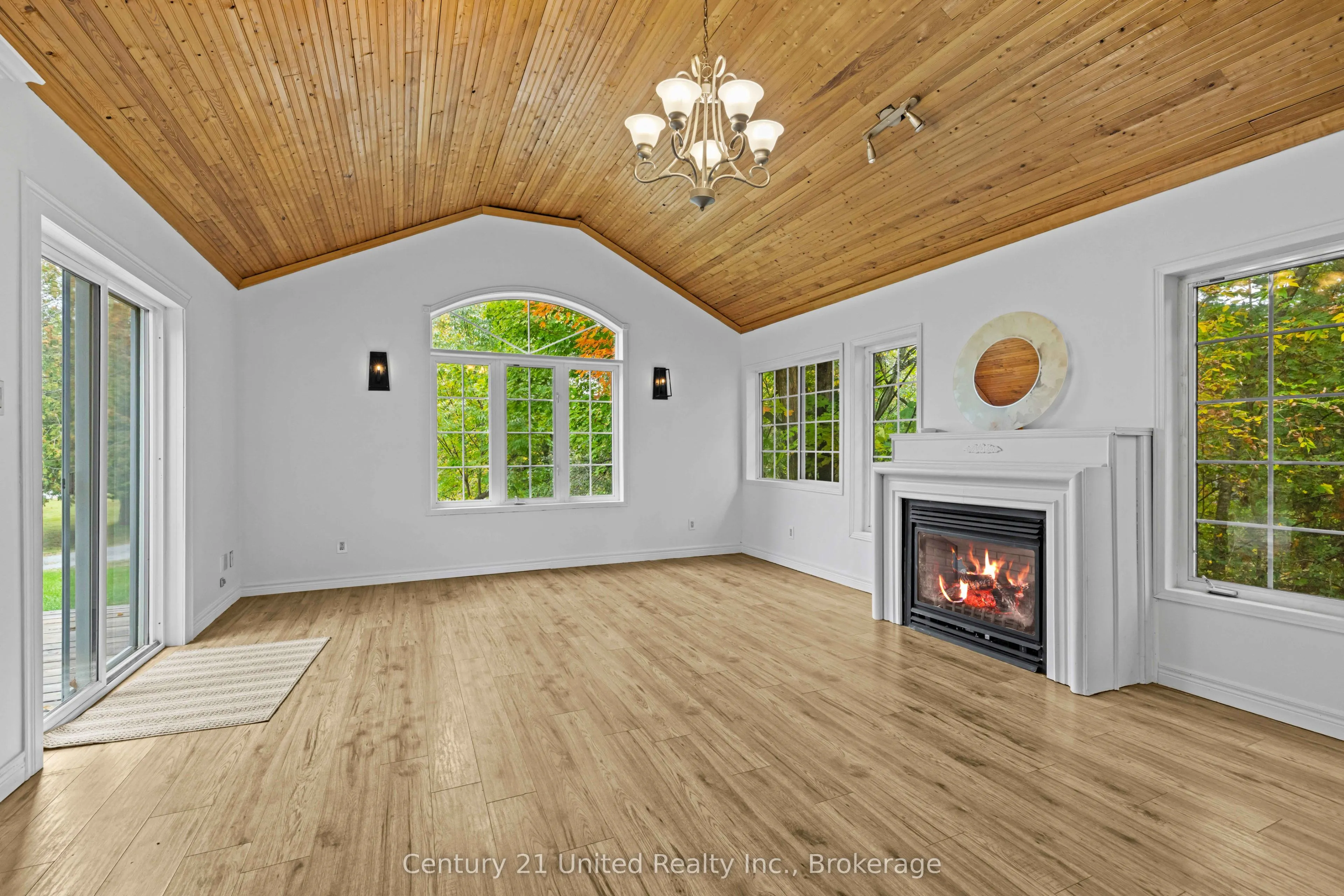 1249 Birchview Road