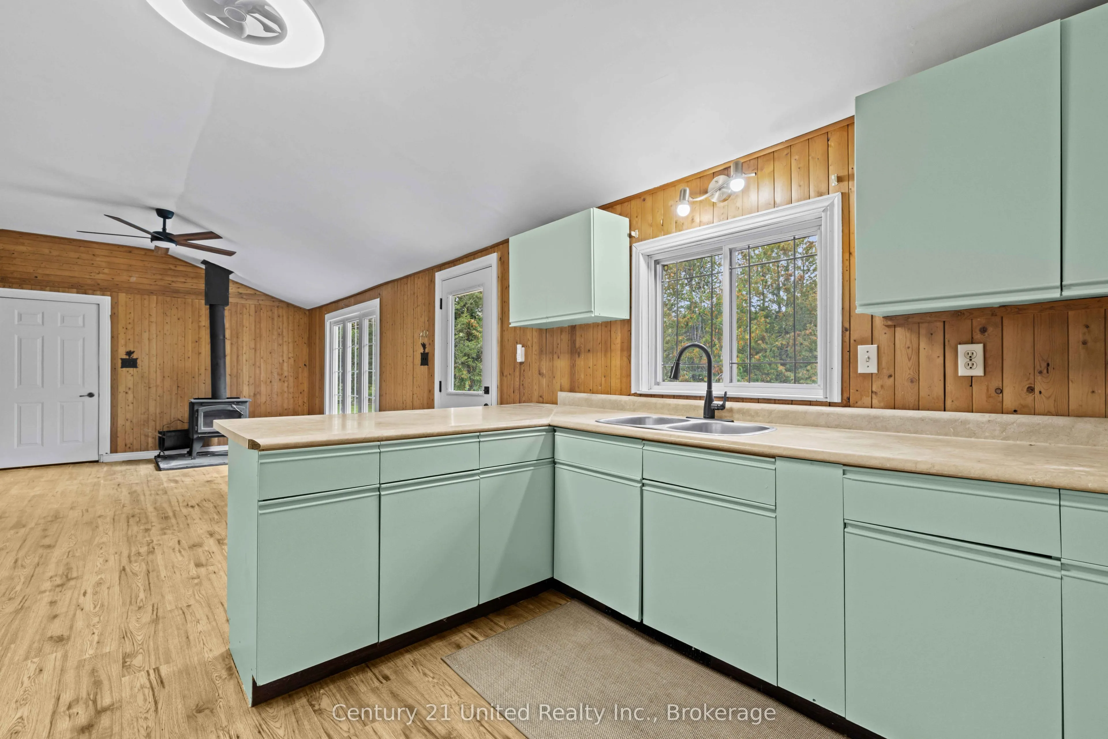 1249 Birchview Road