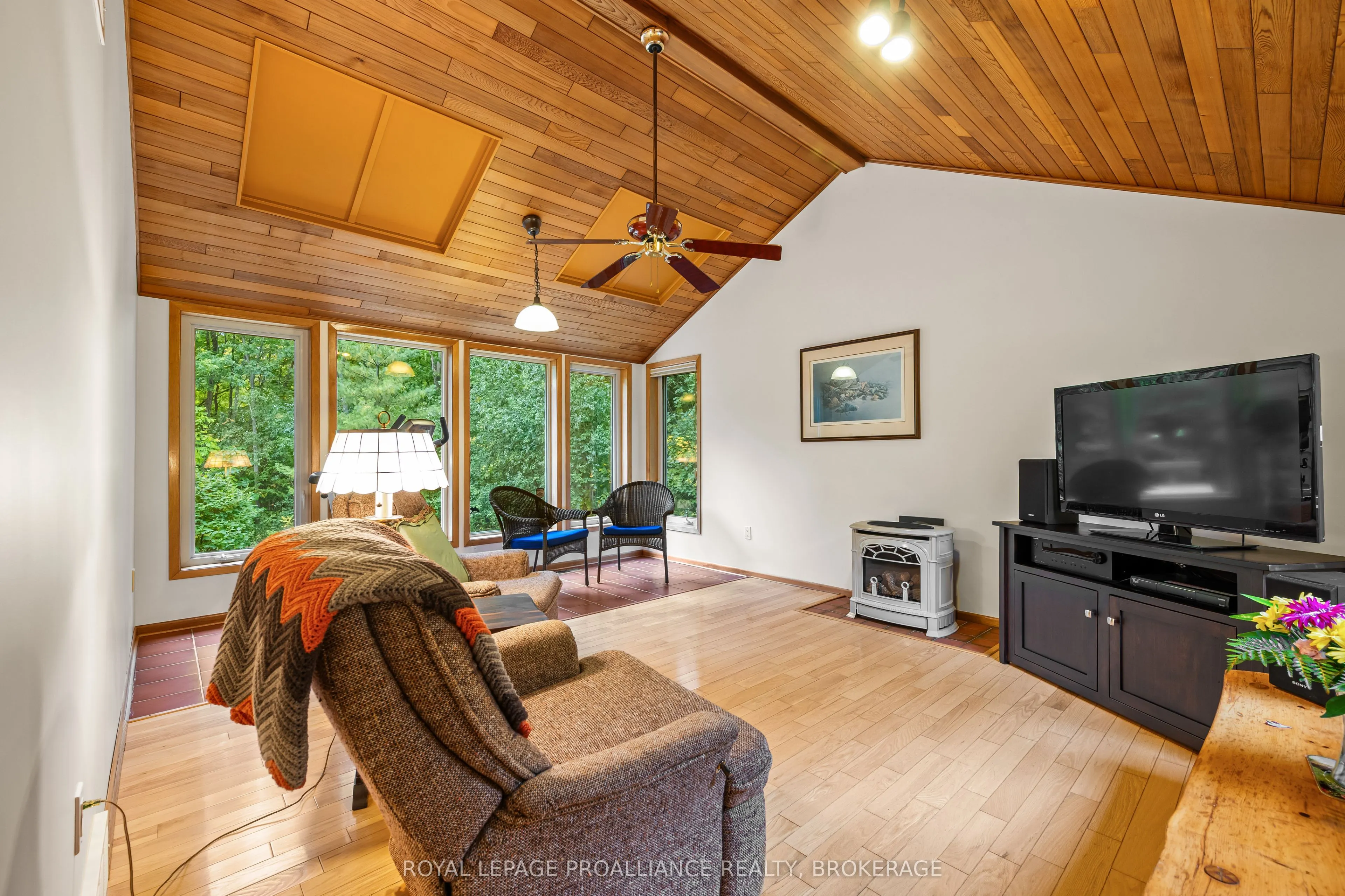 1612 Grousewood Lane