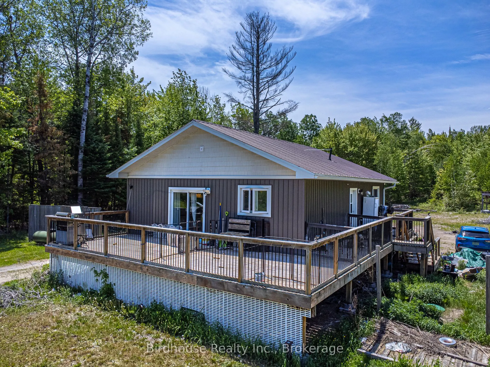 3399 Gelert Road