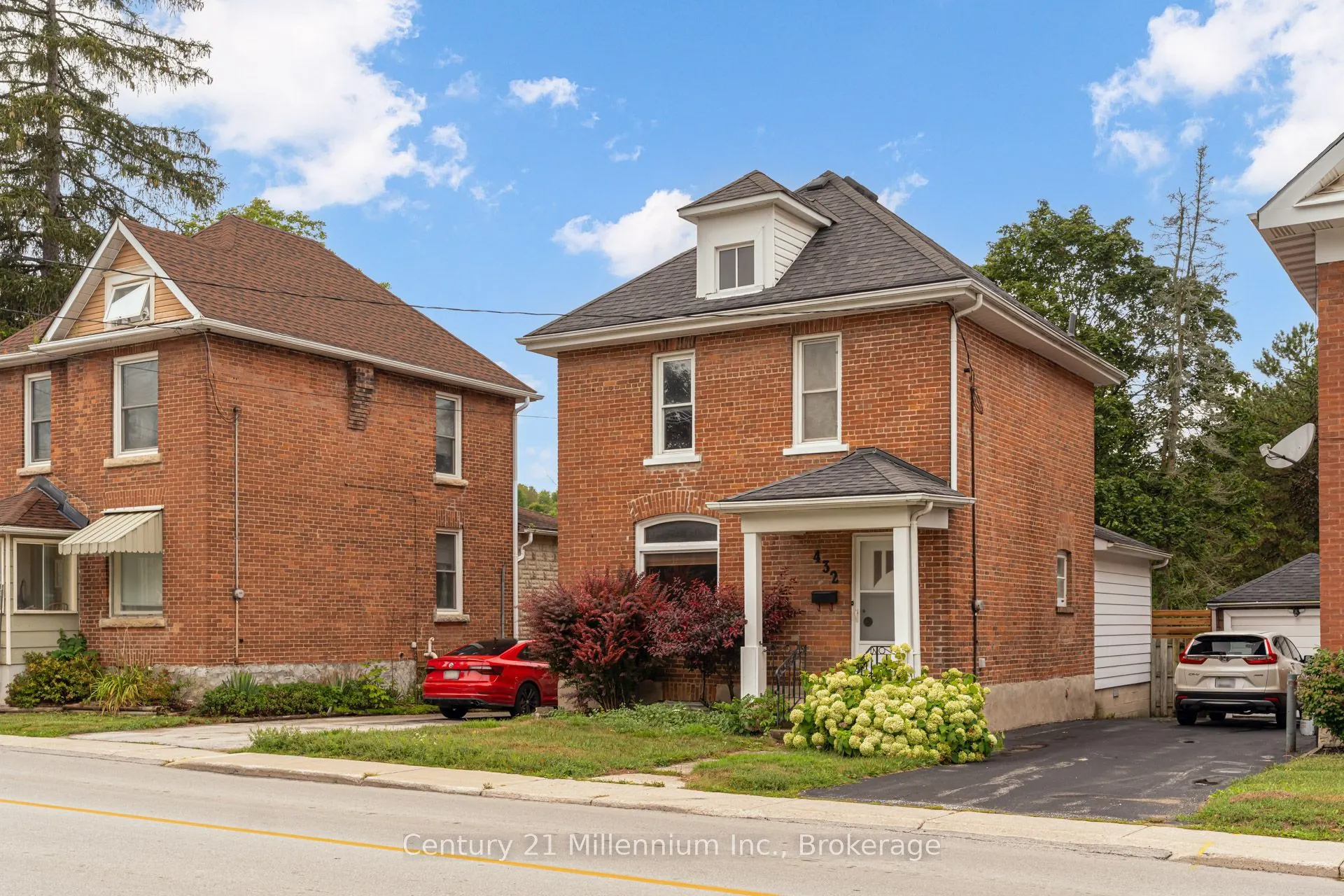432 14th Street W