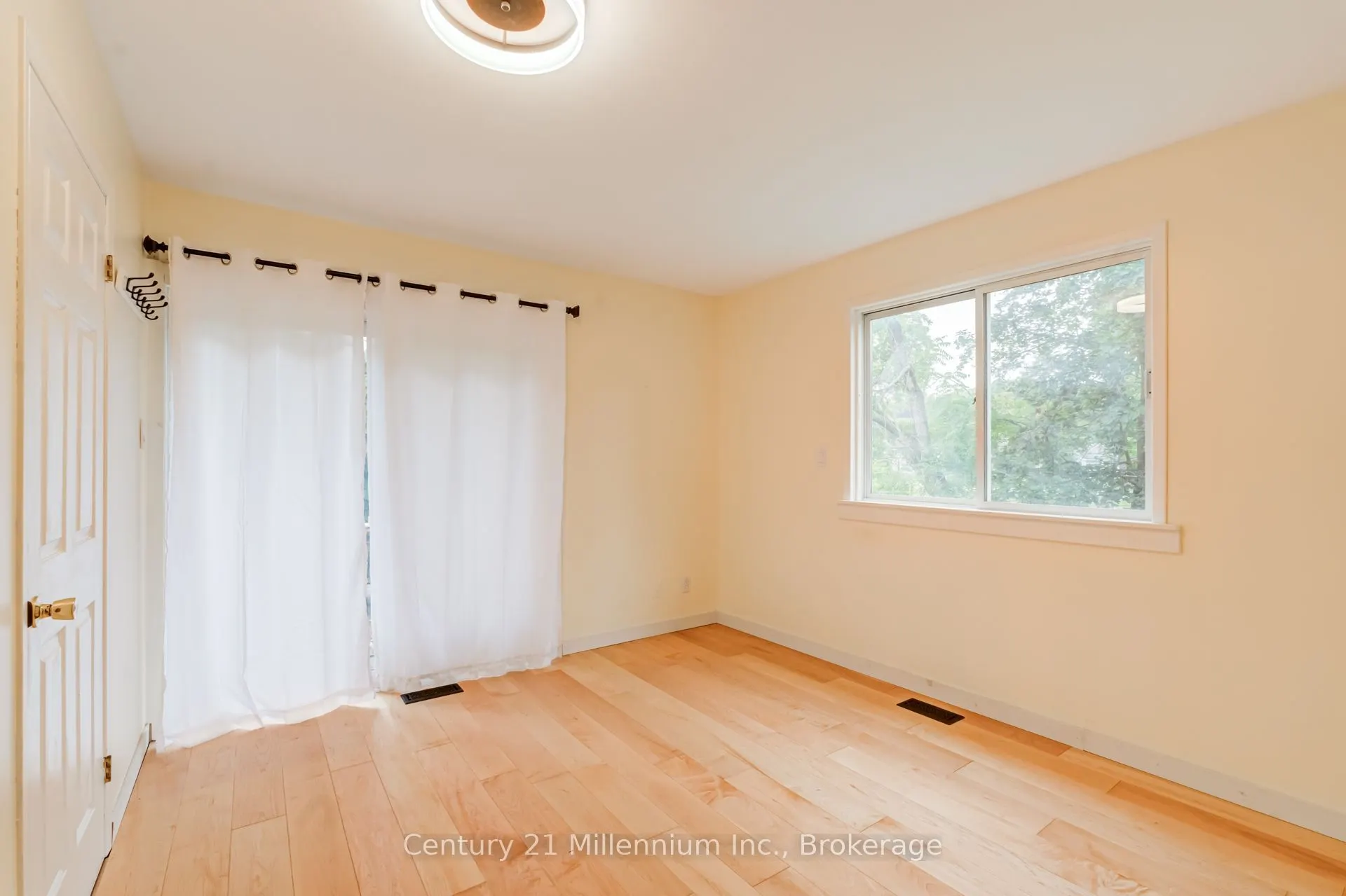 432 14th Street W
