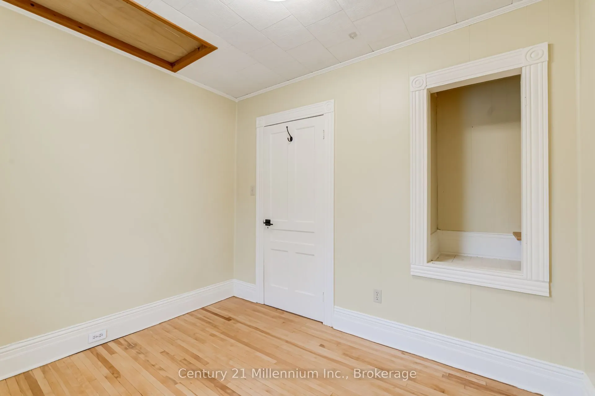 432 14th Street W