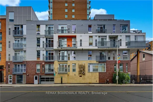 360 Cumberland Street #104