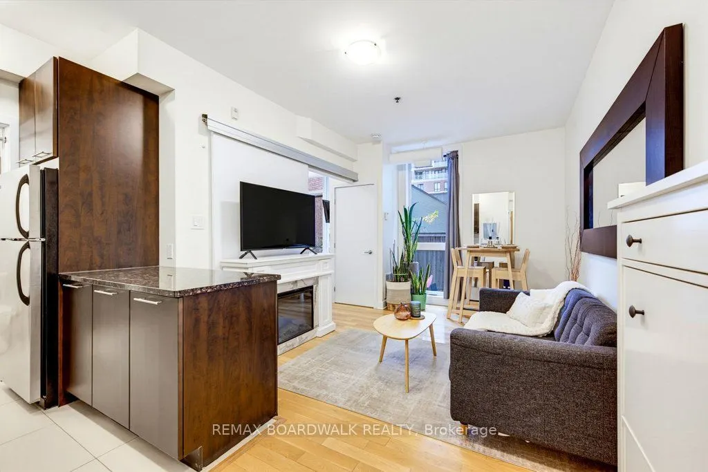 360 Cumberland Street #104