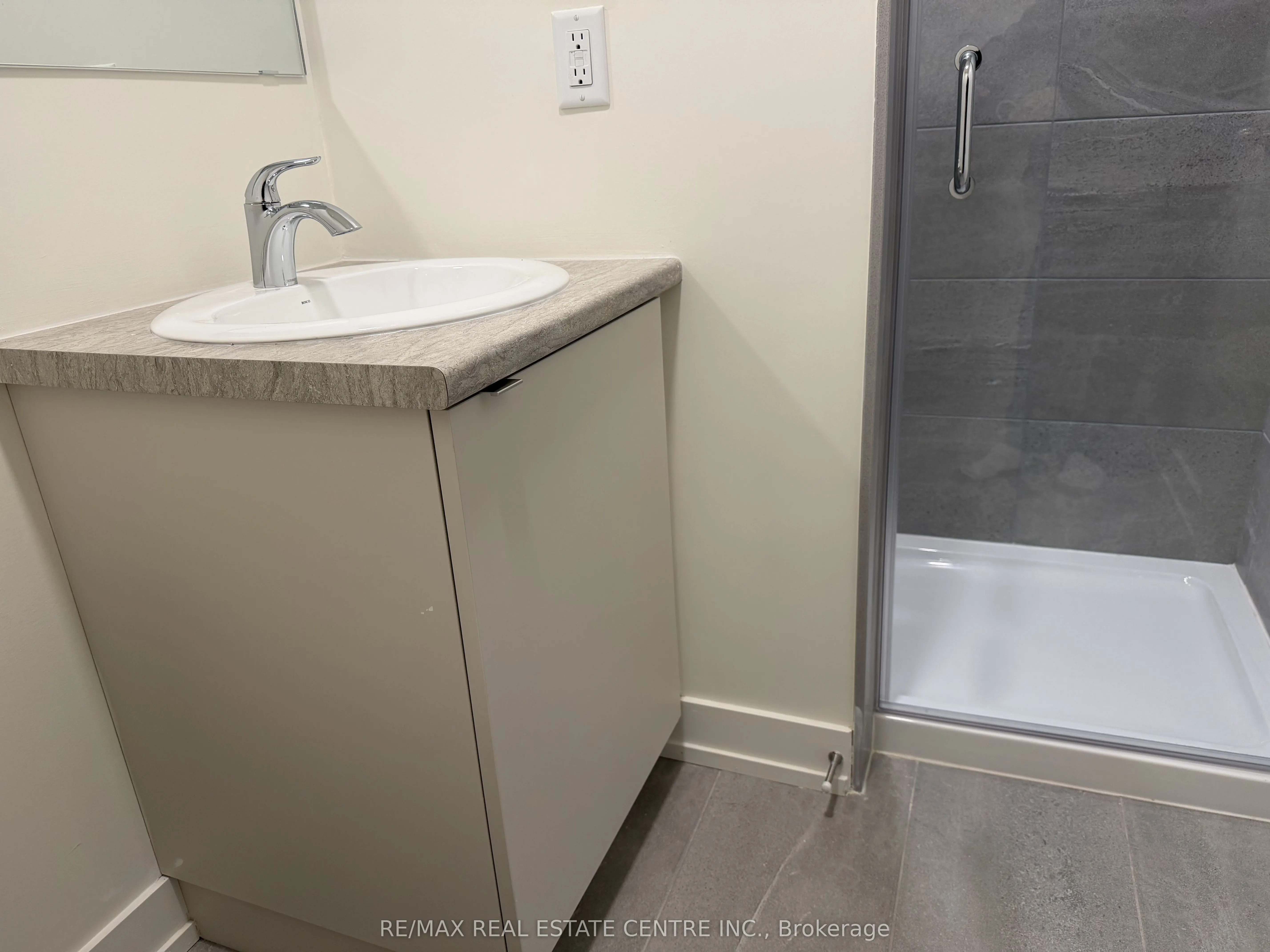 16 Melbourne Avenue #Suite 334 (302C)