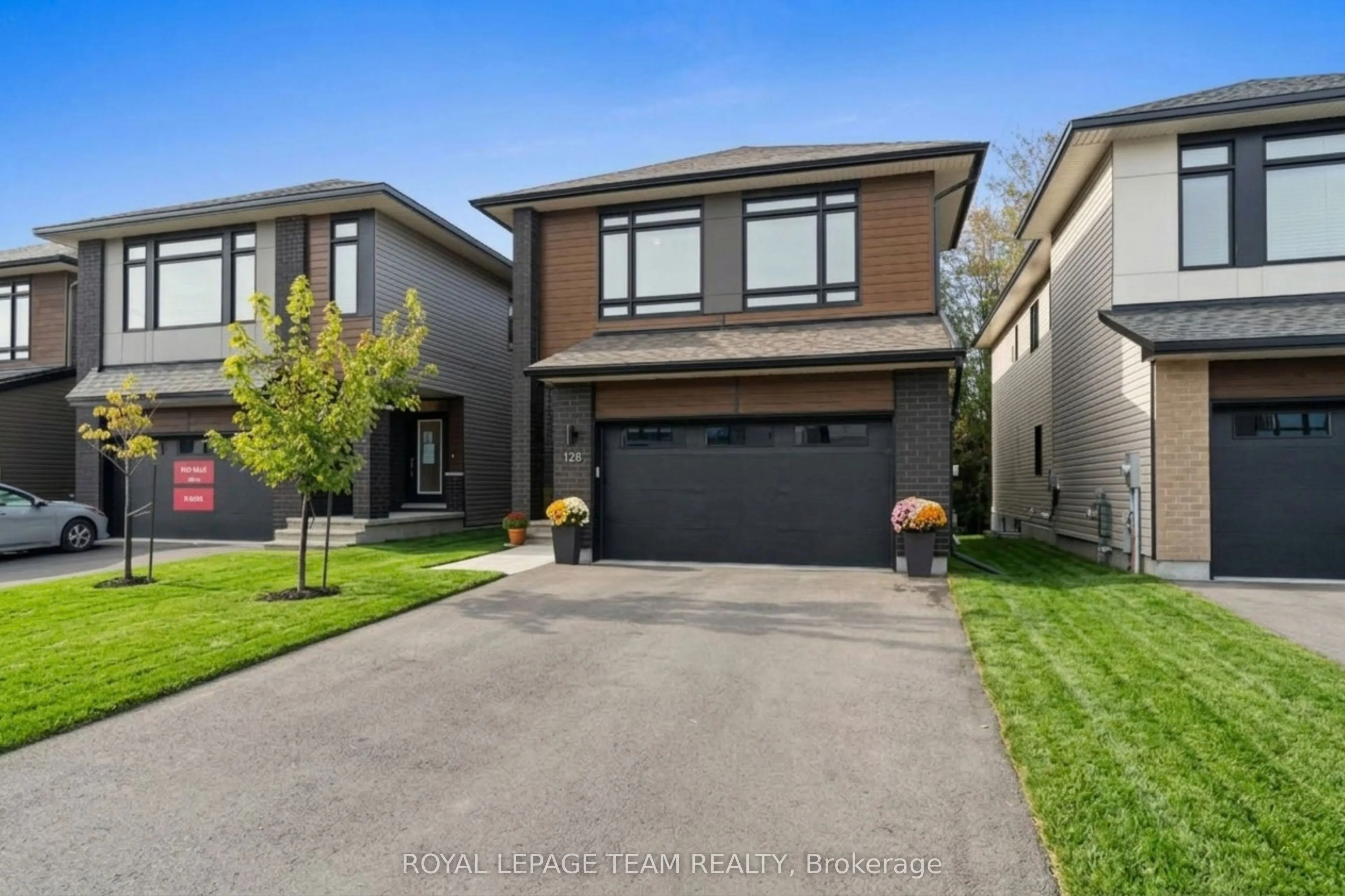 128 Bristol Crescent