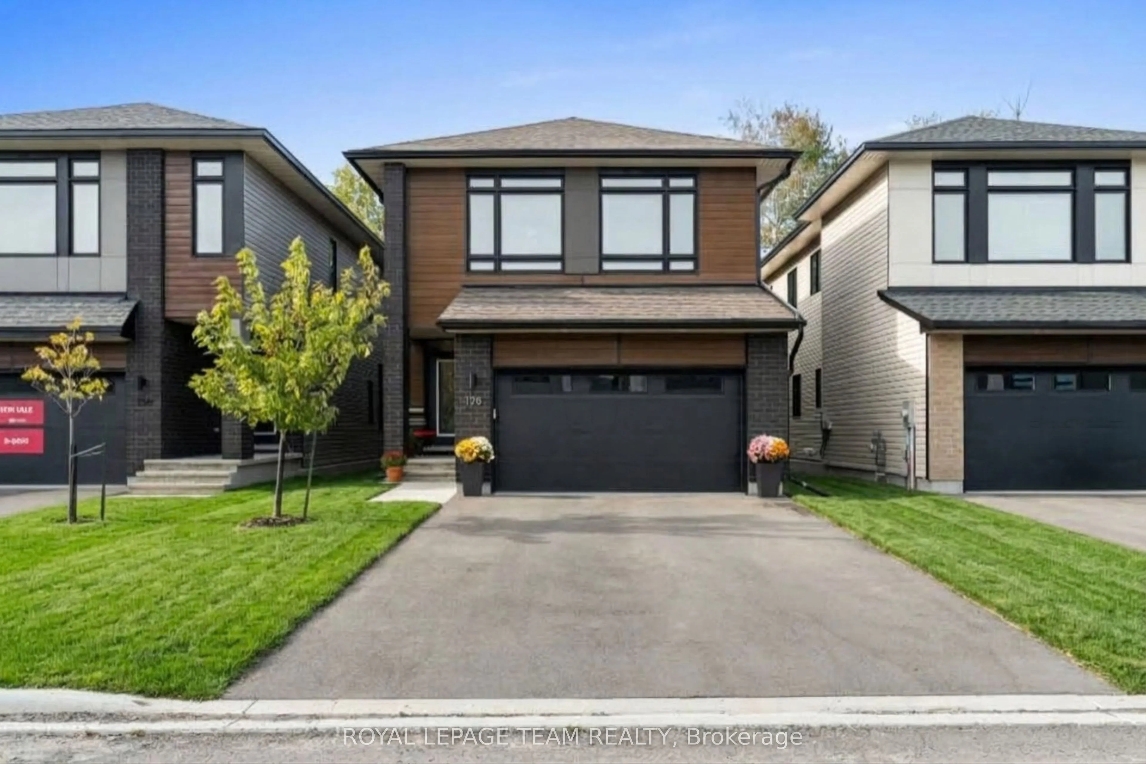 128 Bristol Crescent