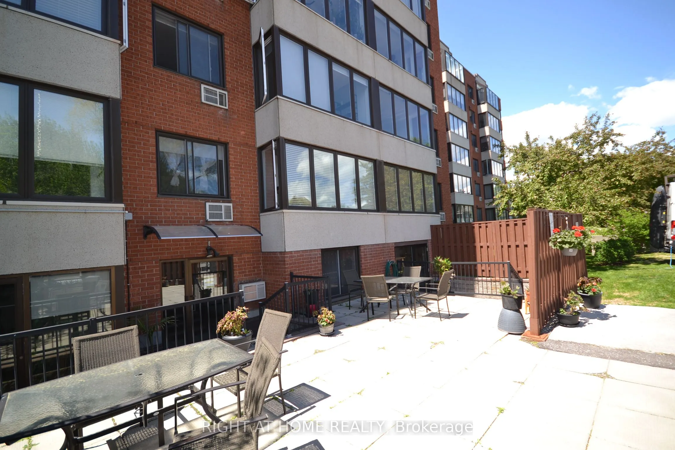225 Alvin Road N #309