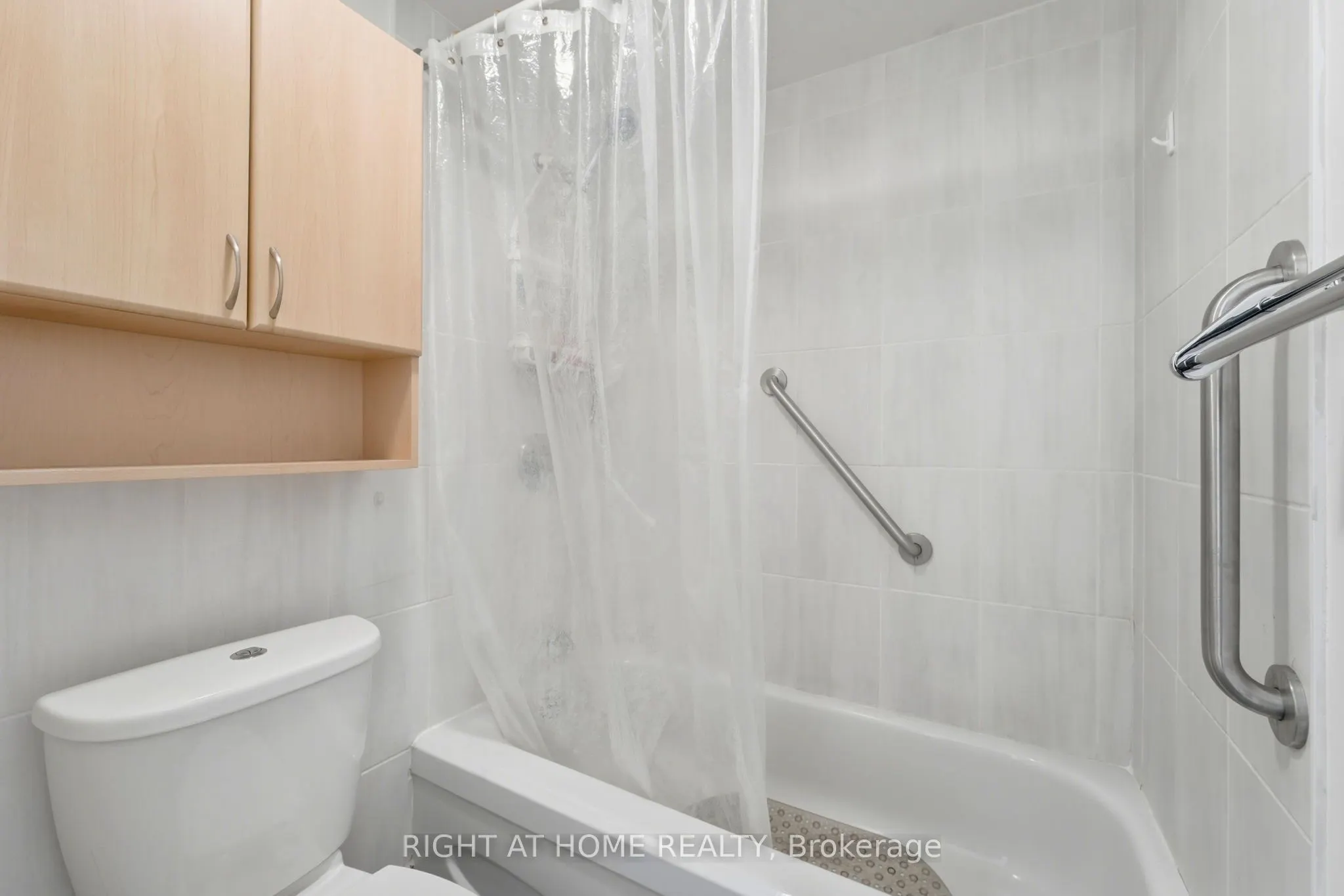 225 Alvin Road N #309