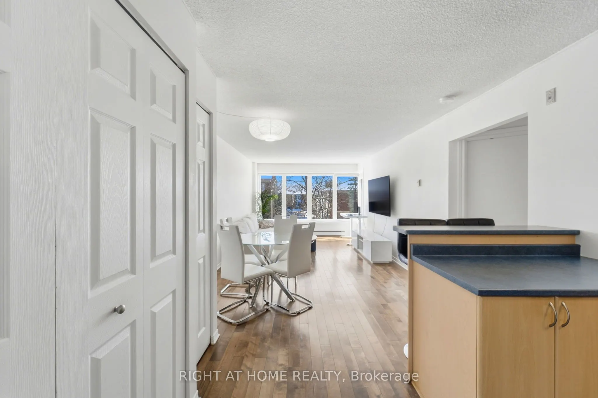 225 Alvin Road N #309