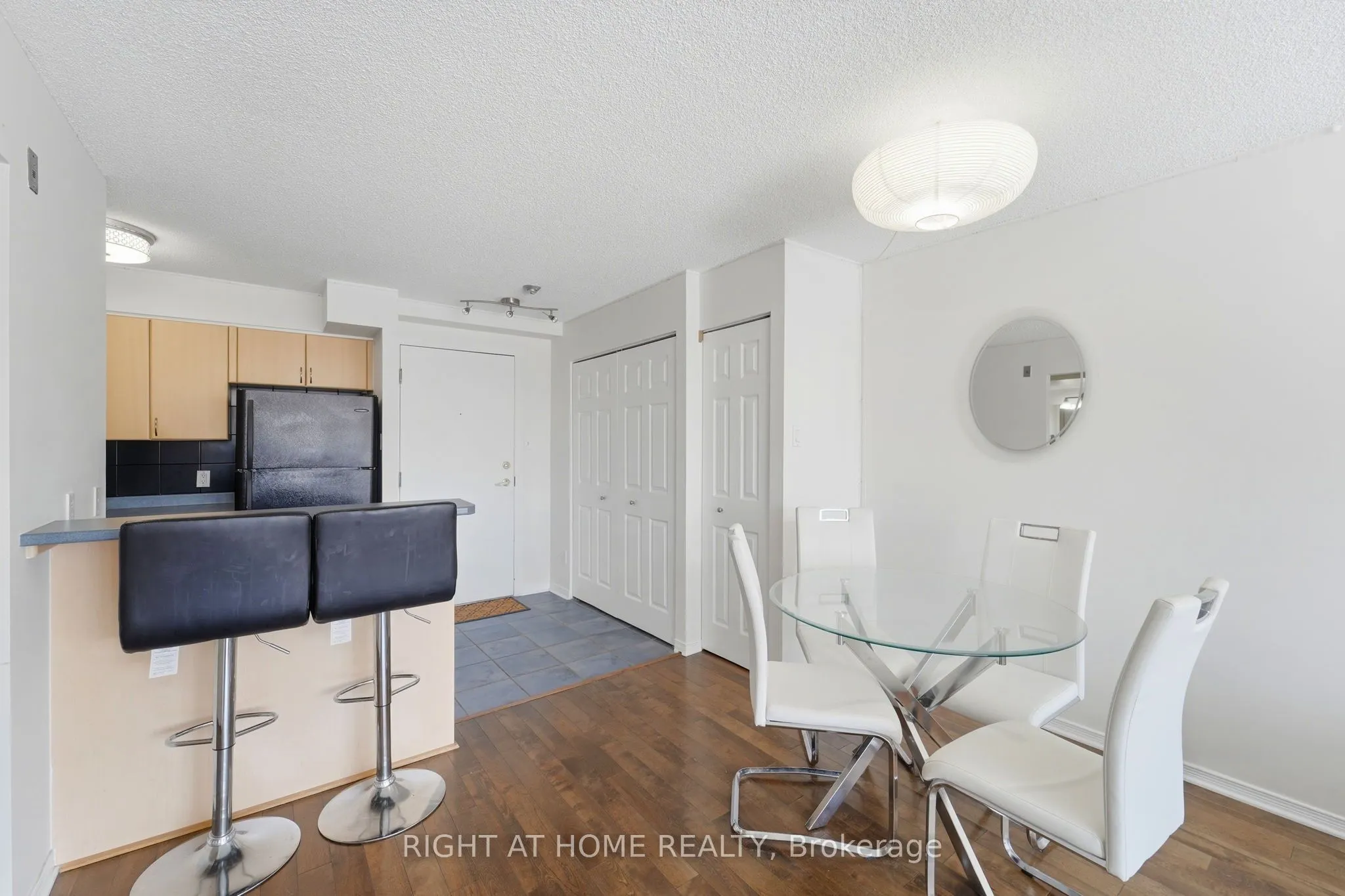 225 Alvin Road N #309