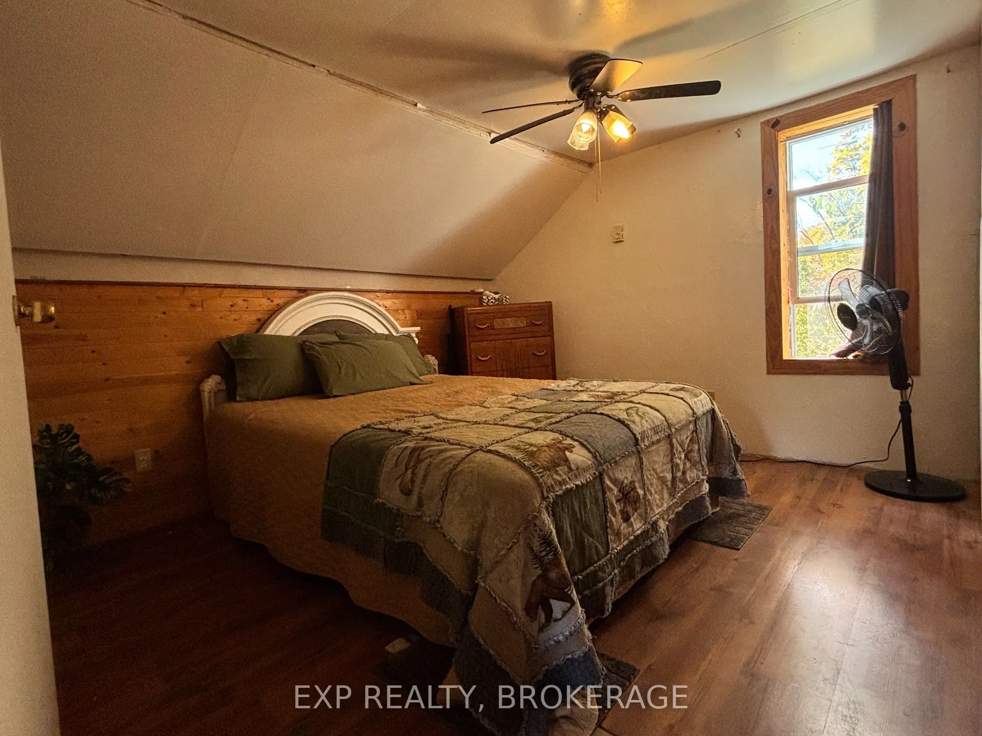1256 Elm Tree Road