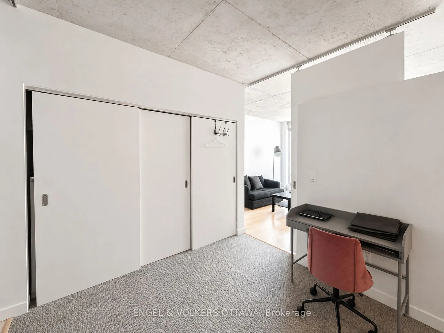 383 CUMBERLAND Street #702