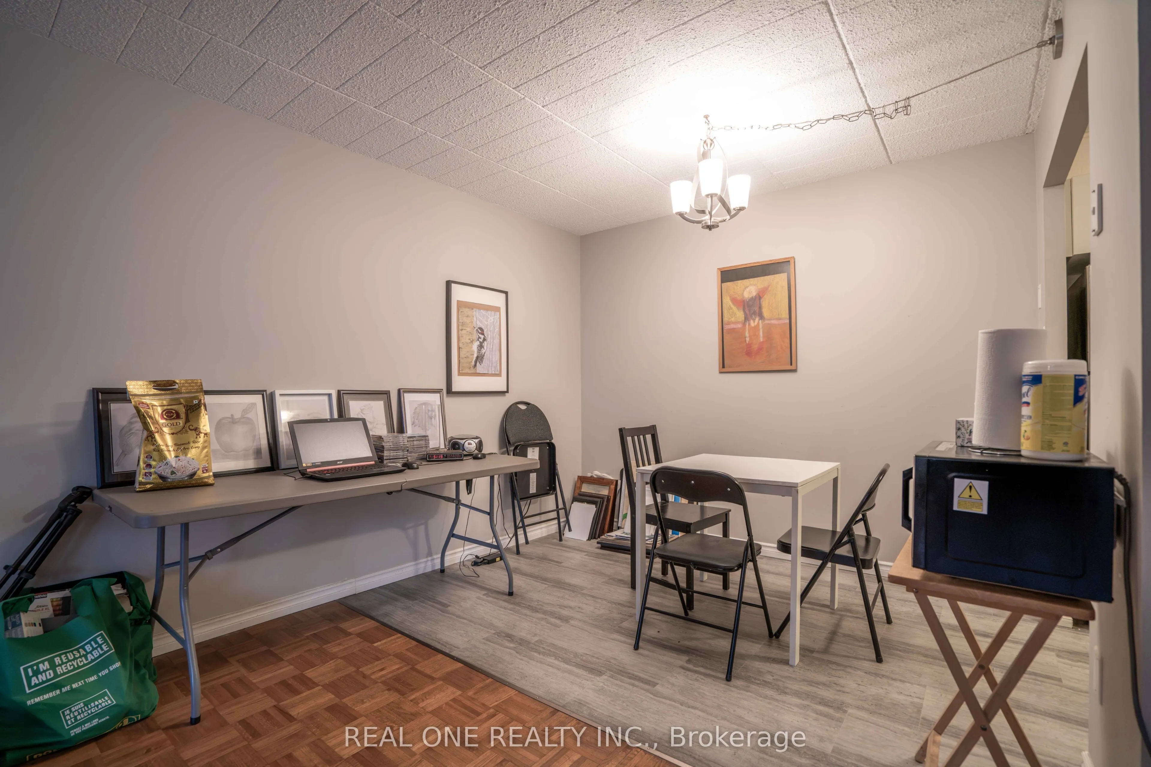 6 walton Avenue #204