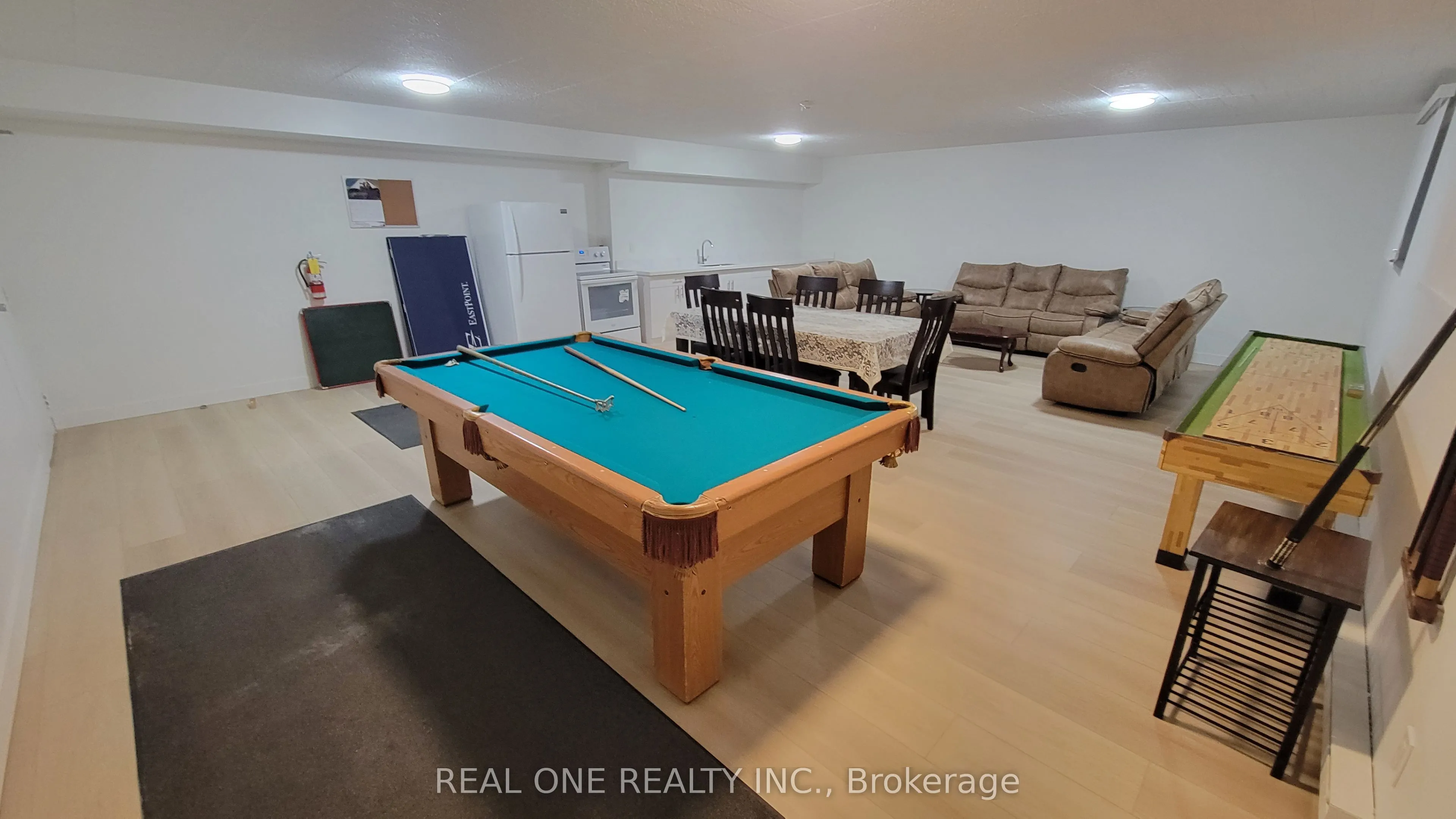 6 walton Avenue #204