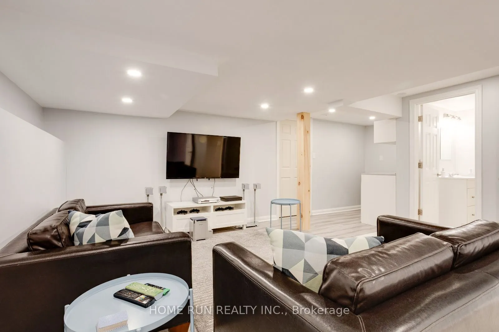 2 Caribou Avenue