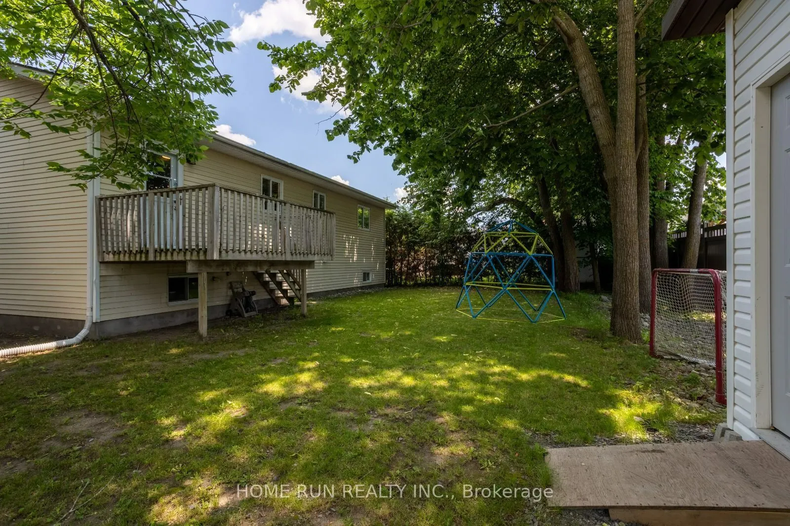 2 Caribou Avenue