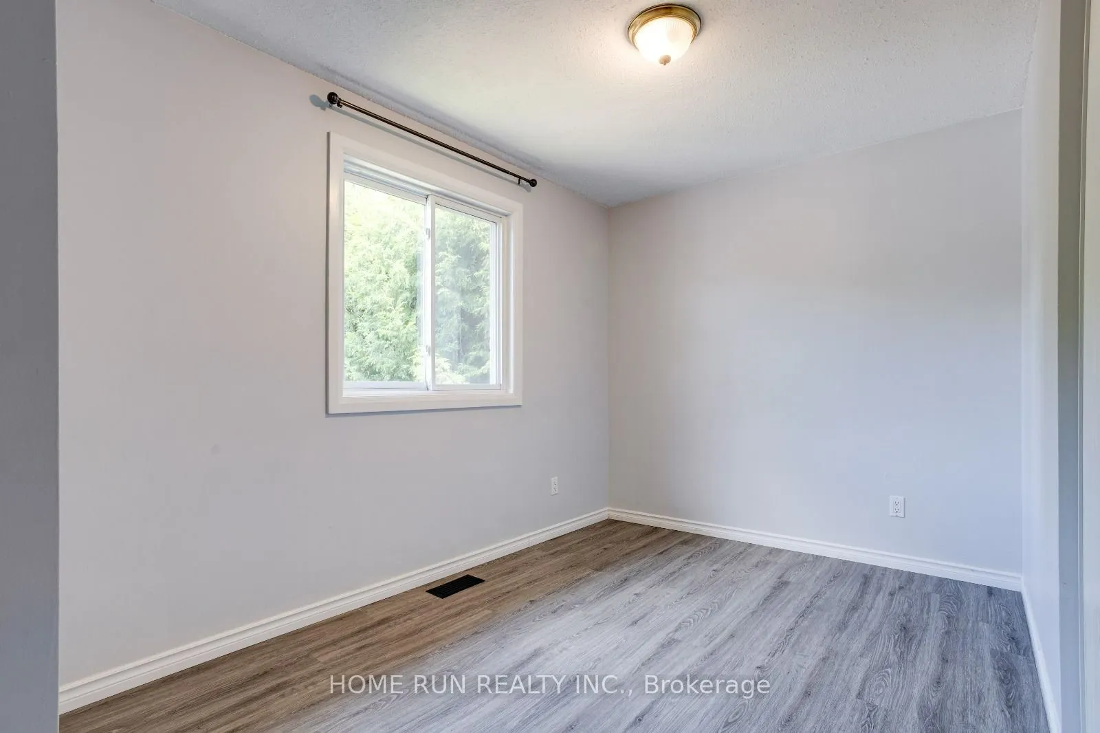 2 Caribou Avenue