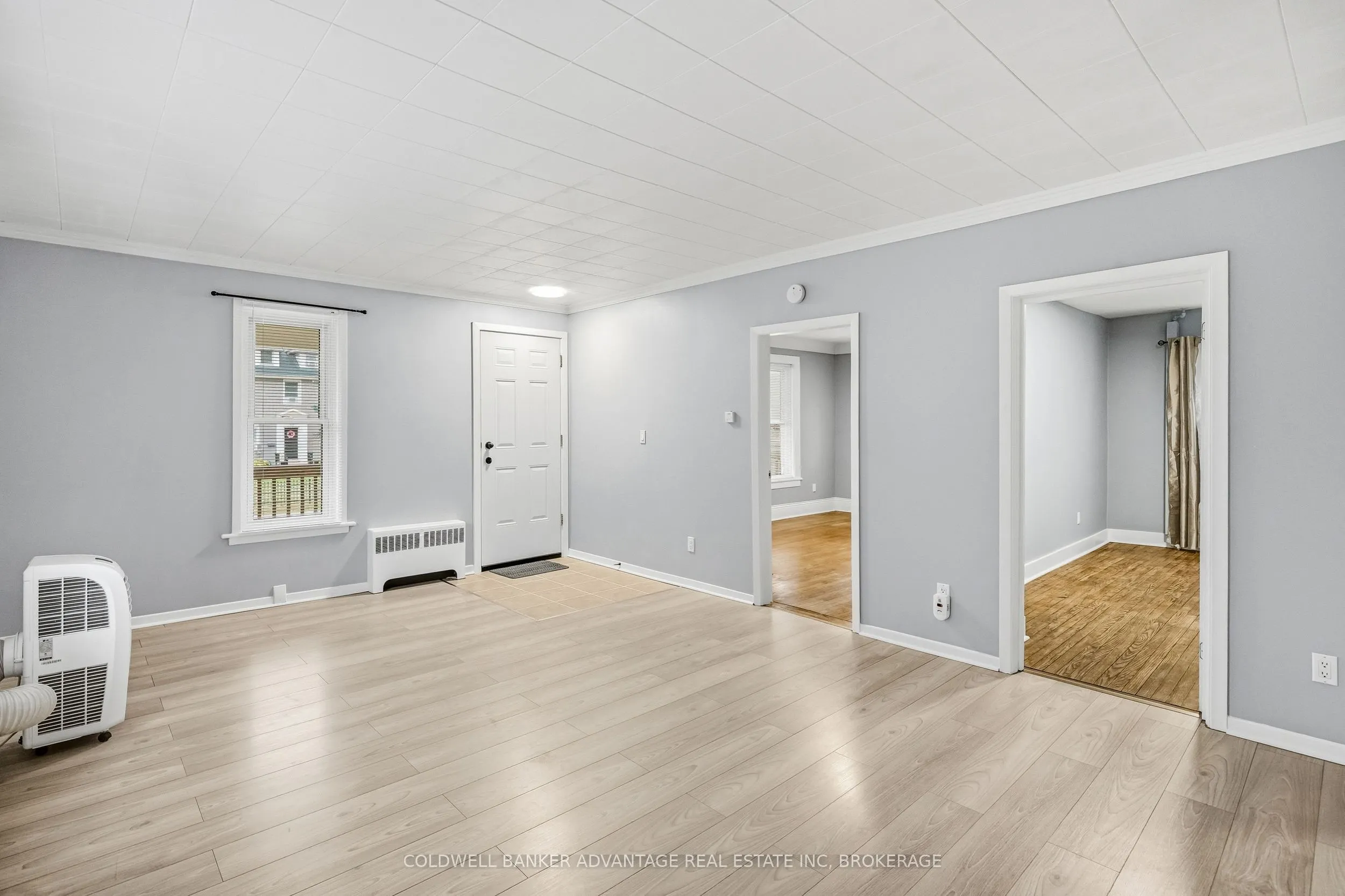 368 Niagara Street