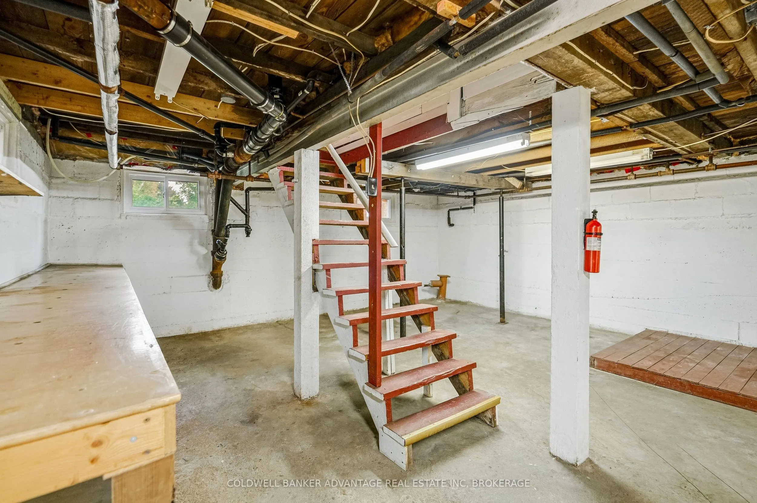368 Niagara Street