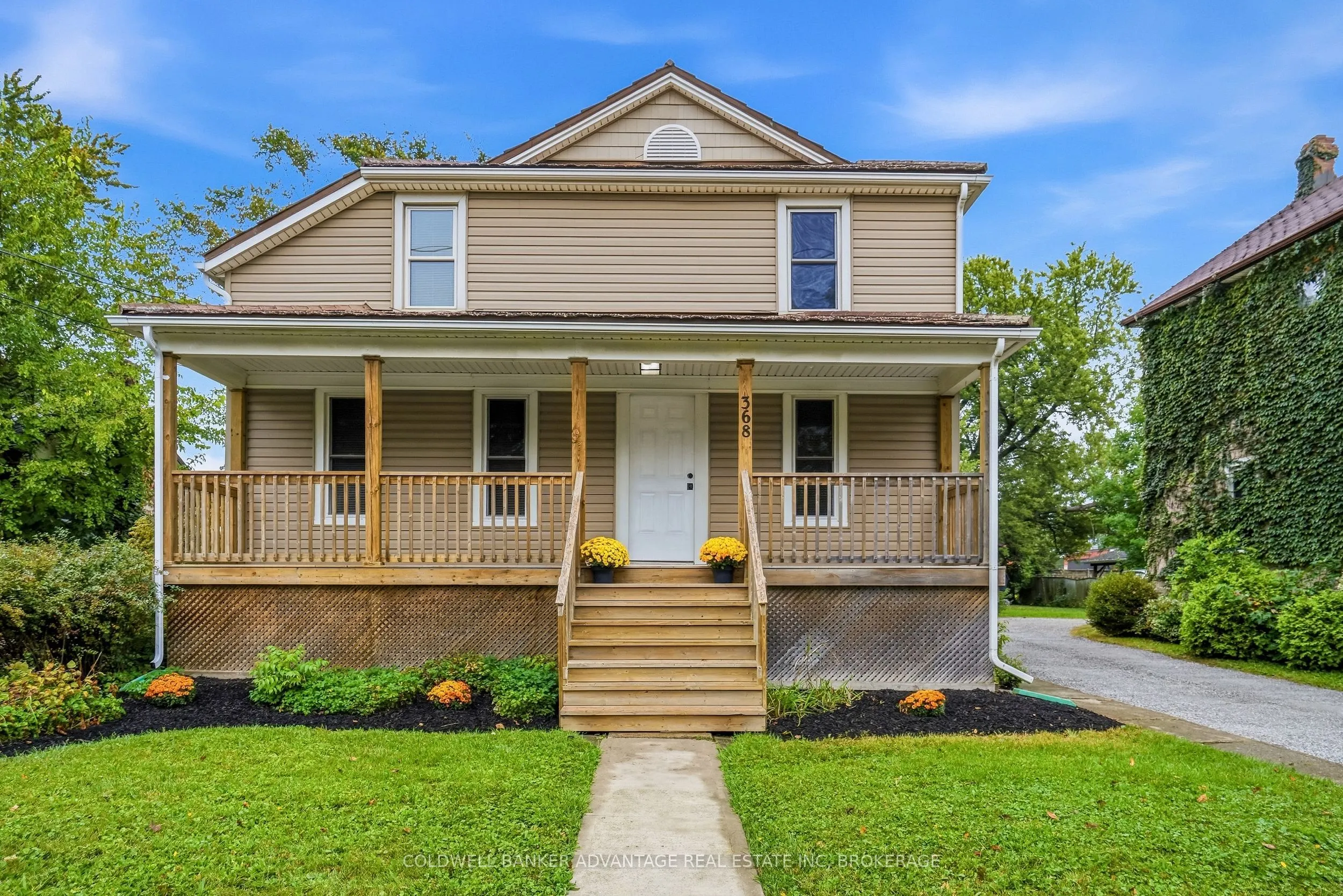 368 Niagara Street