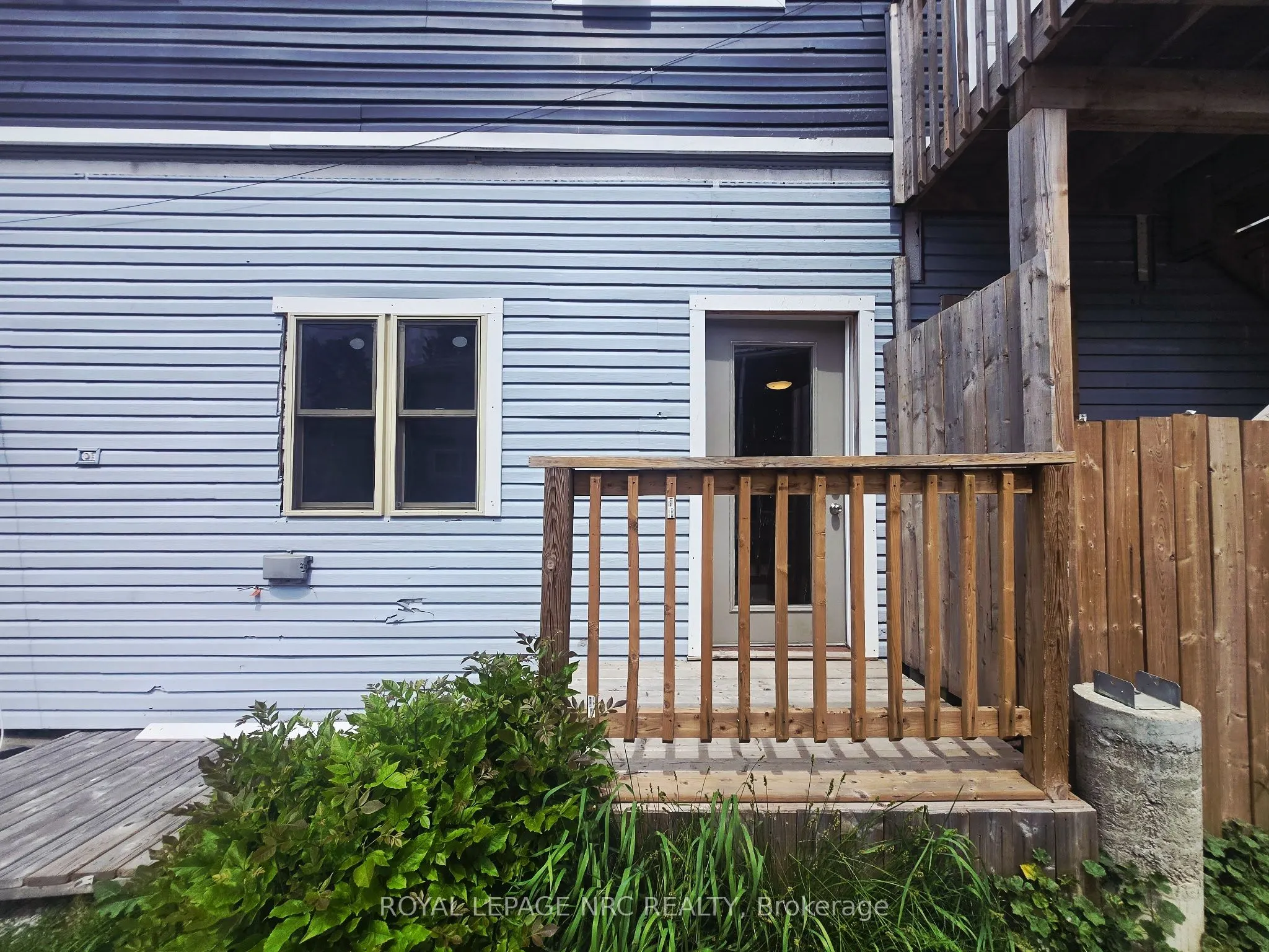 74 Queens Circle ##4