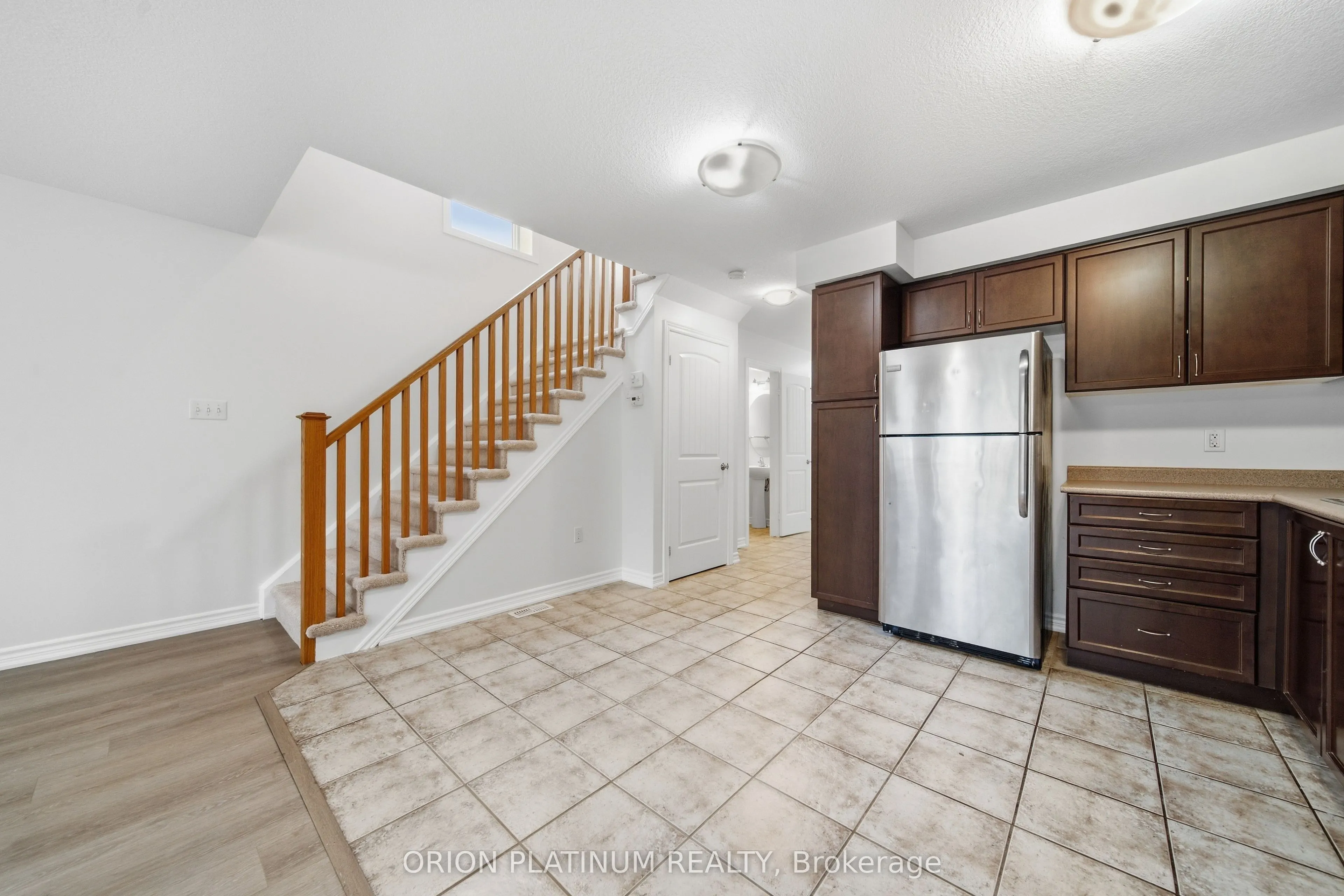 15 Kingsbury Square #29
