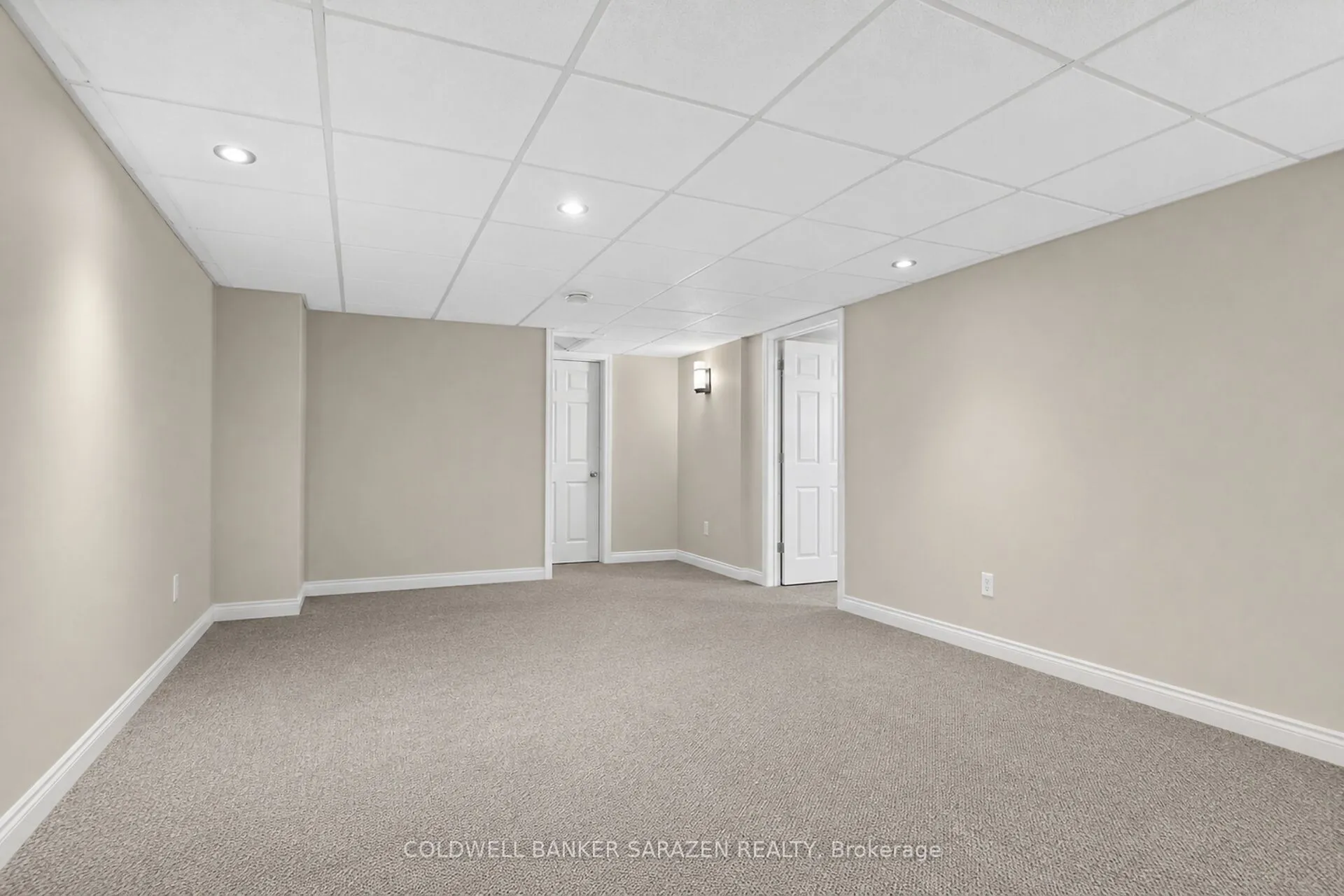 7 Barnstone Drive