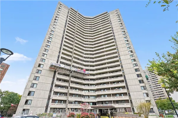 1171 Ambleside Drive #402