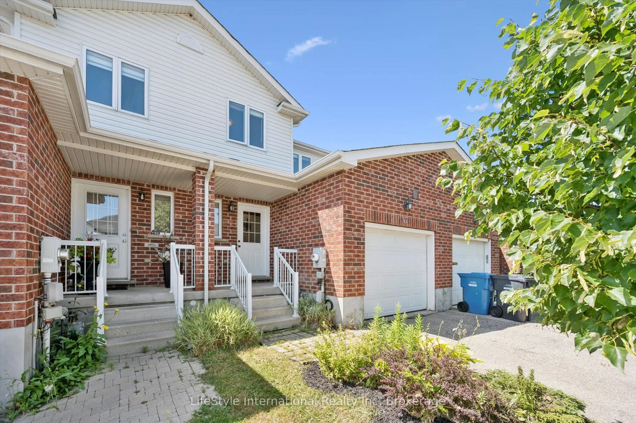 47 HASLER Crescent