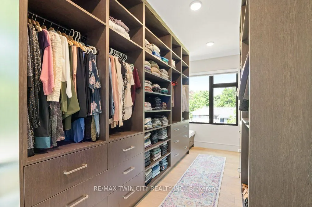26 Golfview Place
