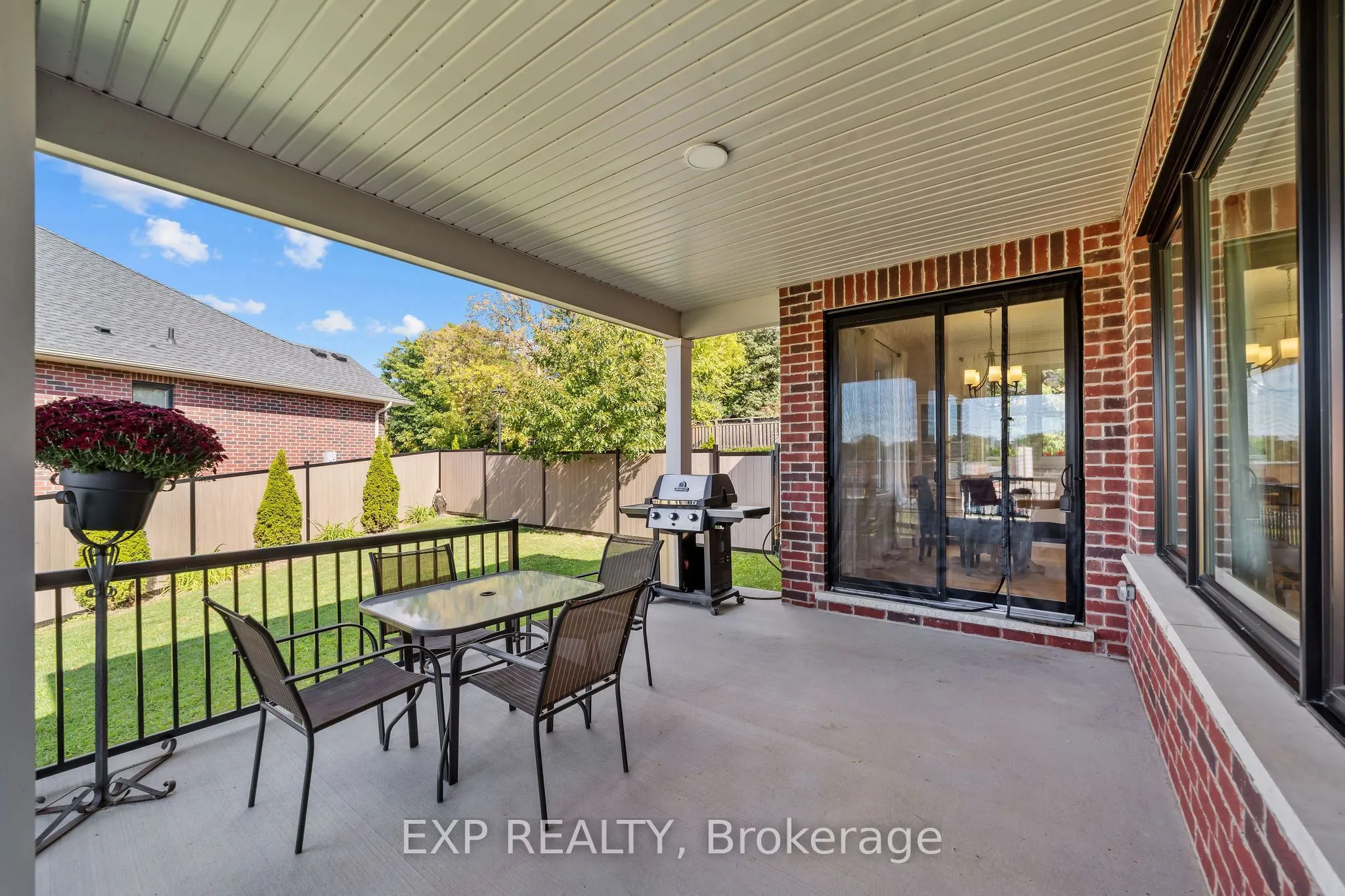 10038 Oxbow Drive #1
