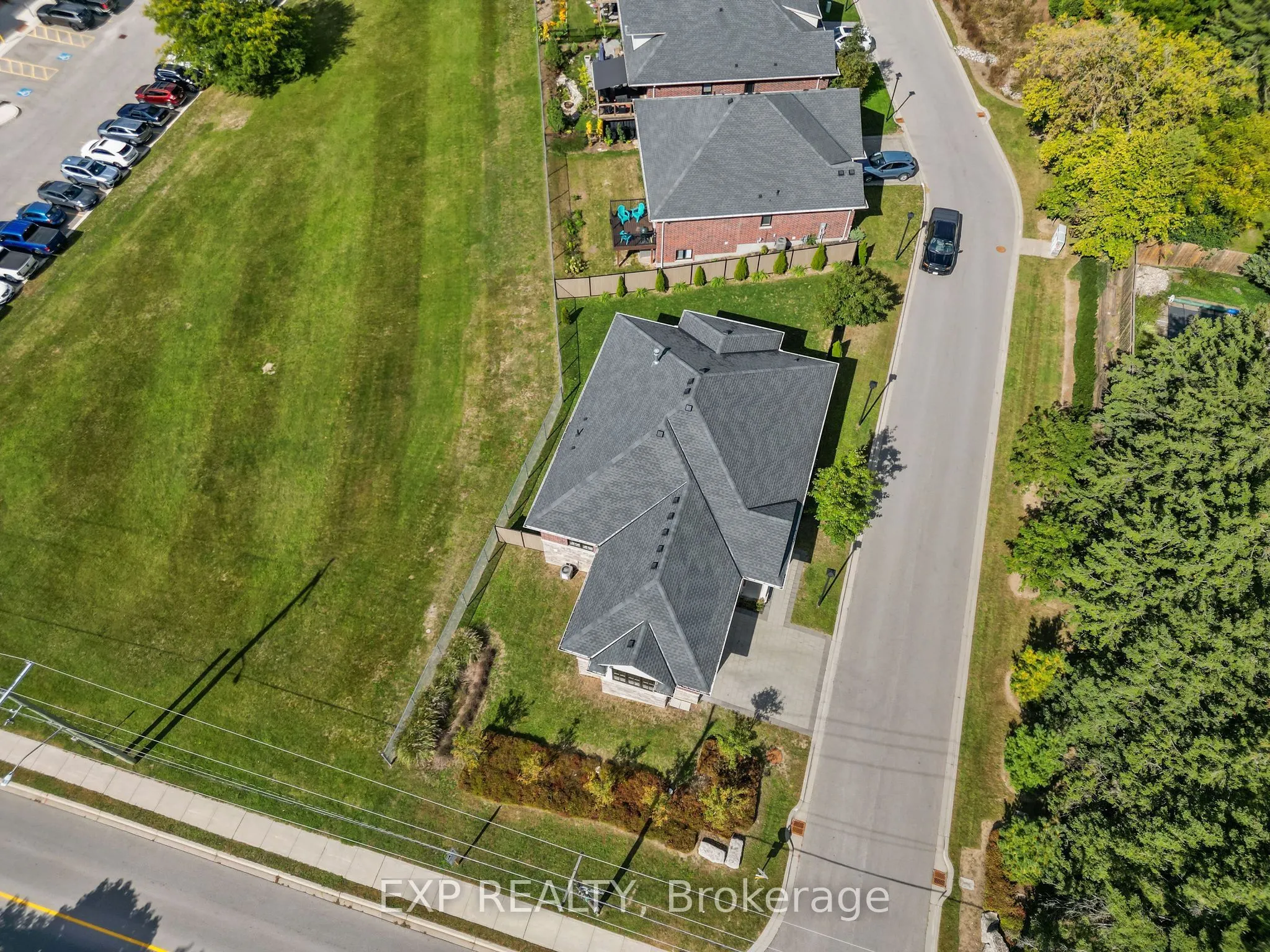 10038 Oxbow Drive #1
