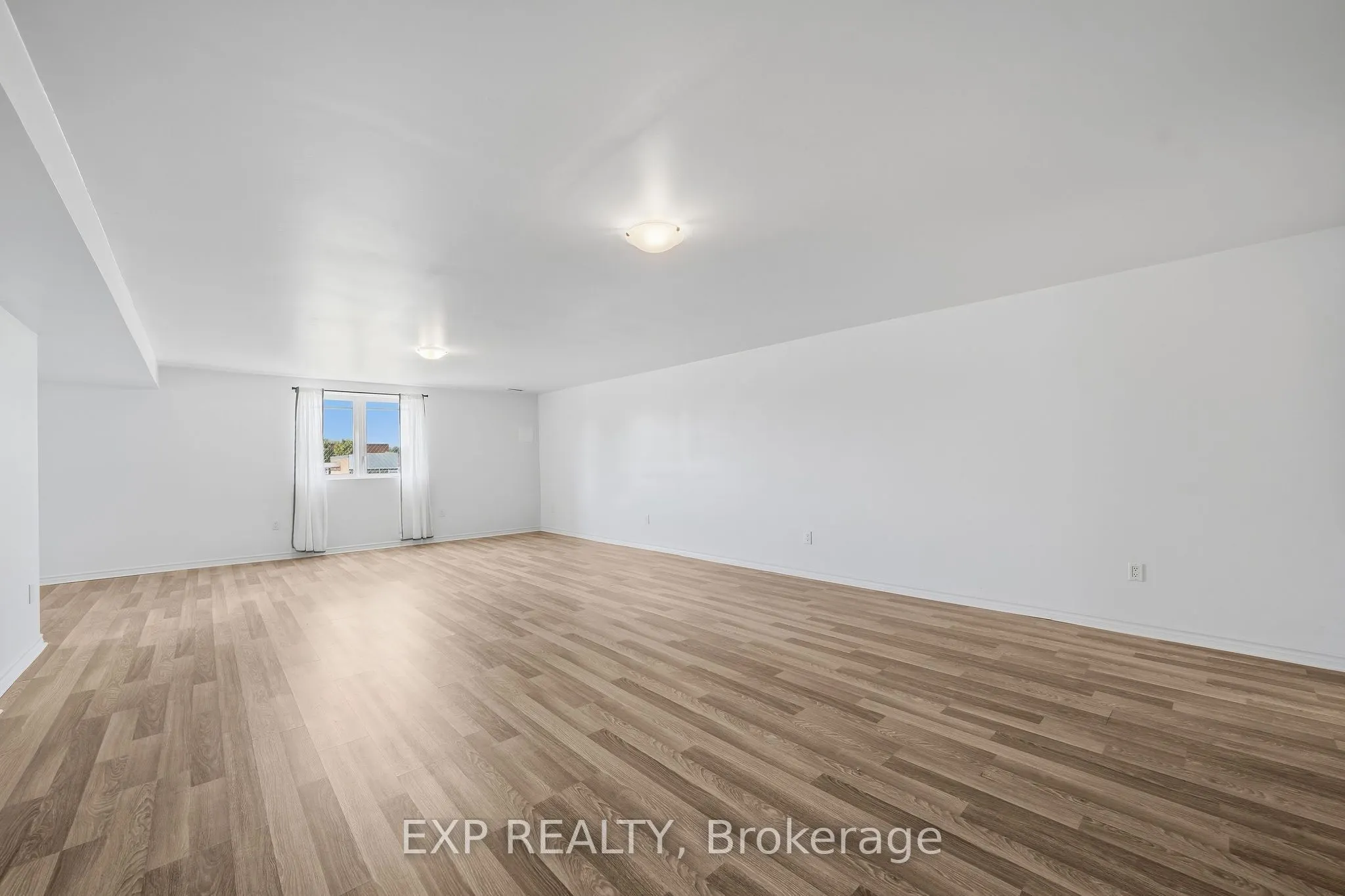 10038 Oxbow Drive #1