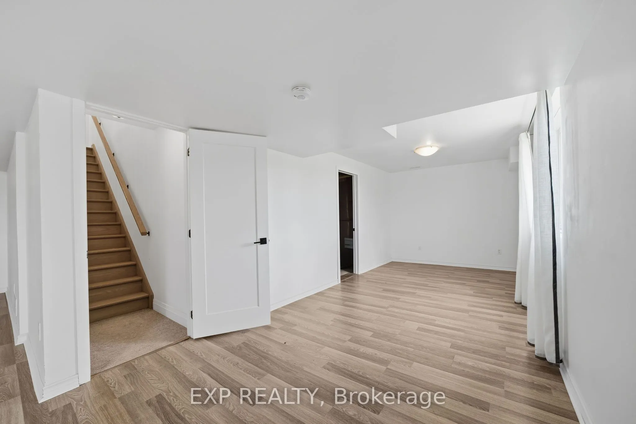 10038 Oxbow Drive #1