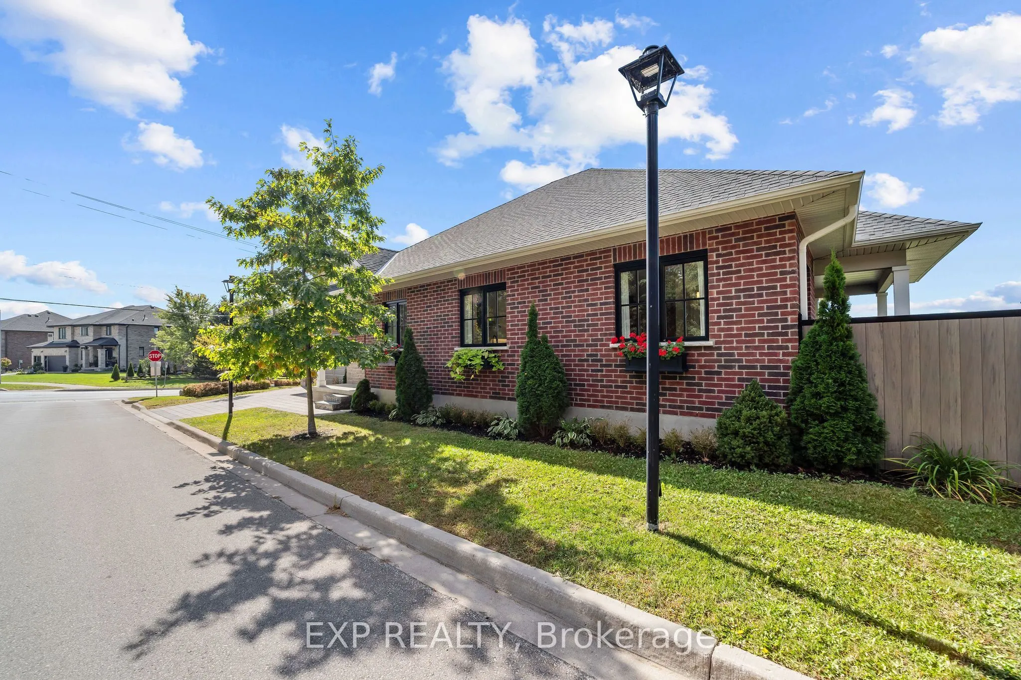 10038 Oxbow Drive #1