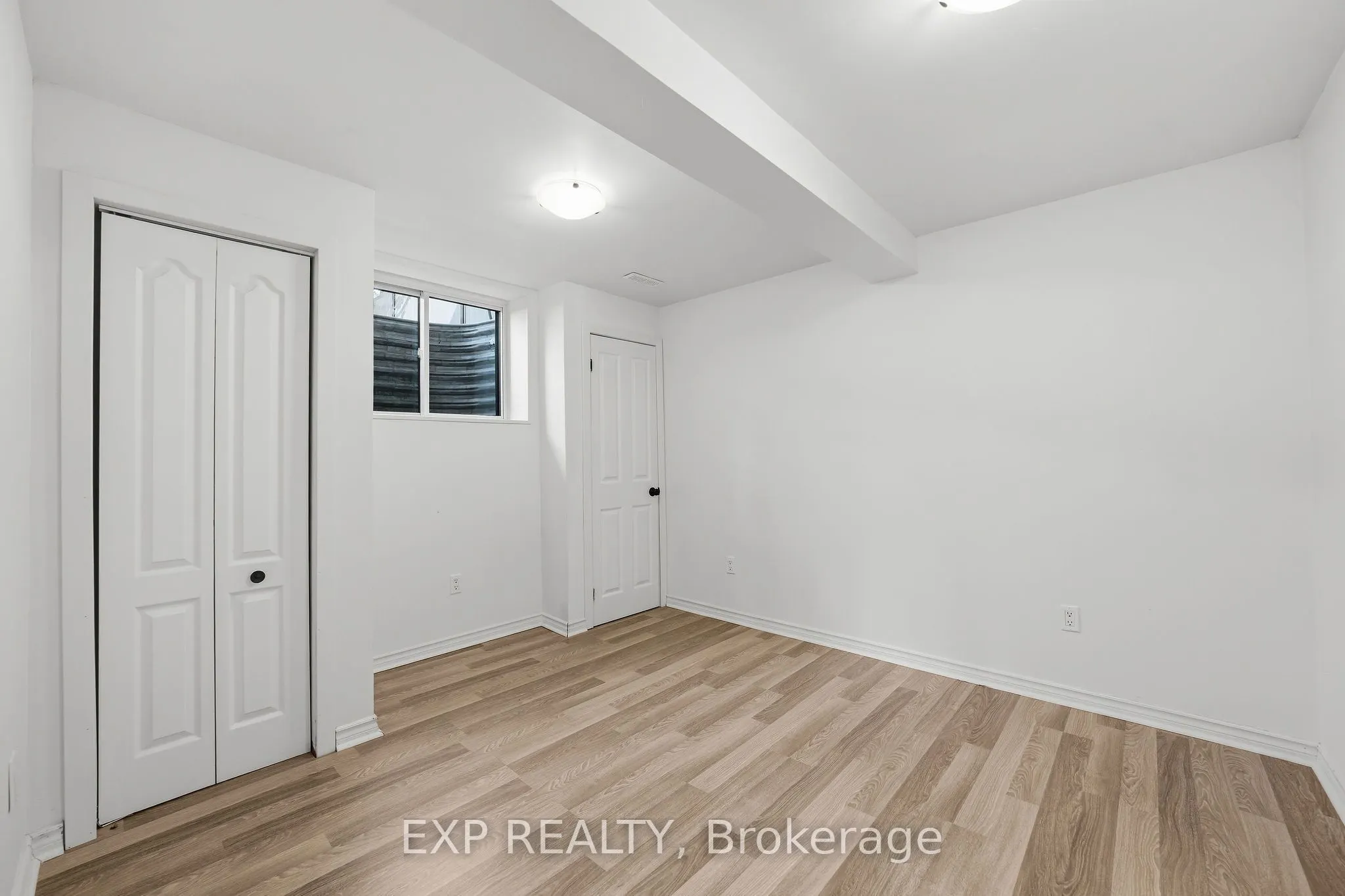 10038 Oxbow Drive #1