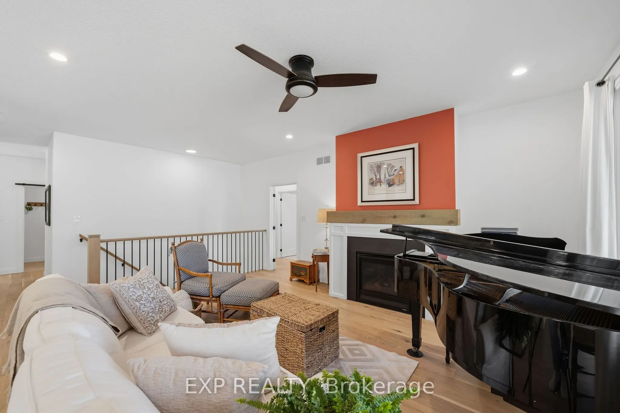 10038 Oxbow Drive #1