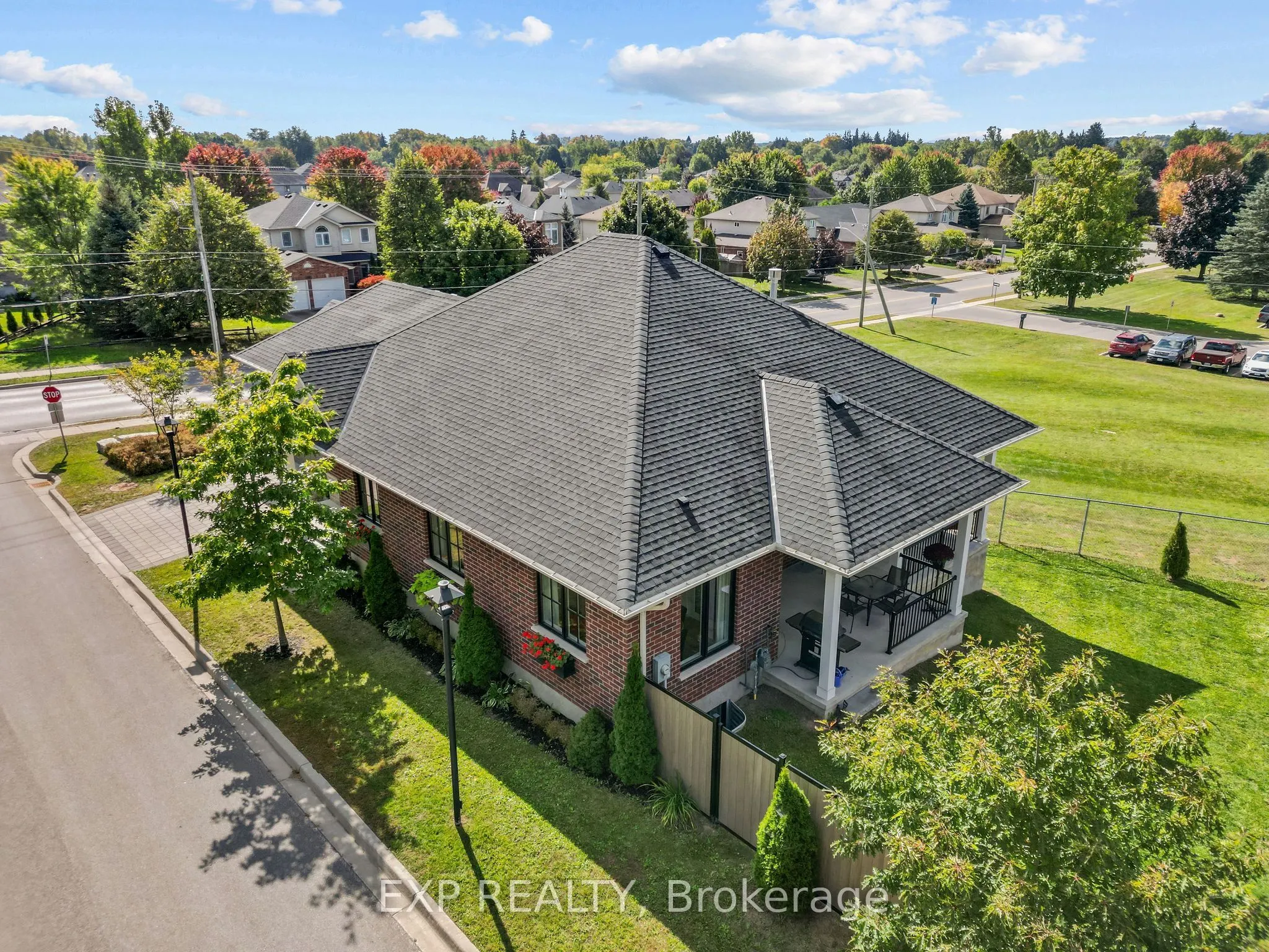 10038 Oxbow Drive #1
