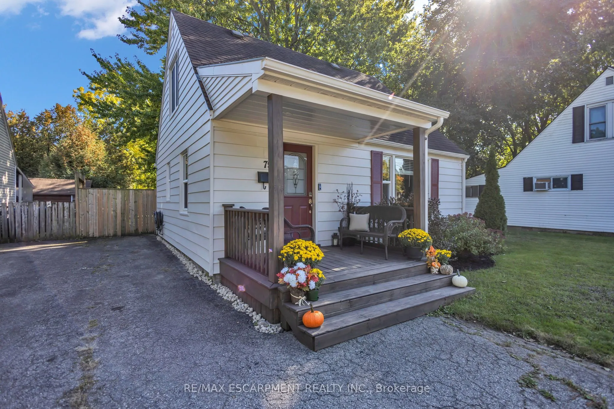 79 Brydges Street