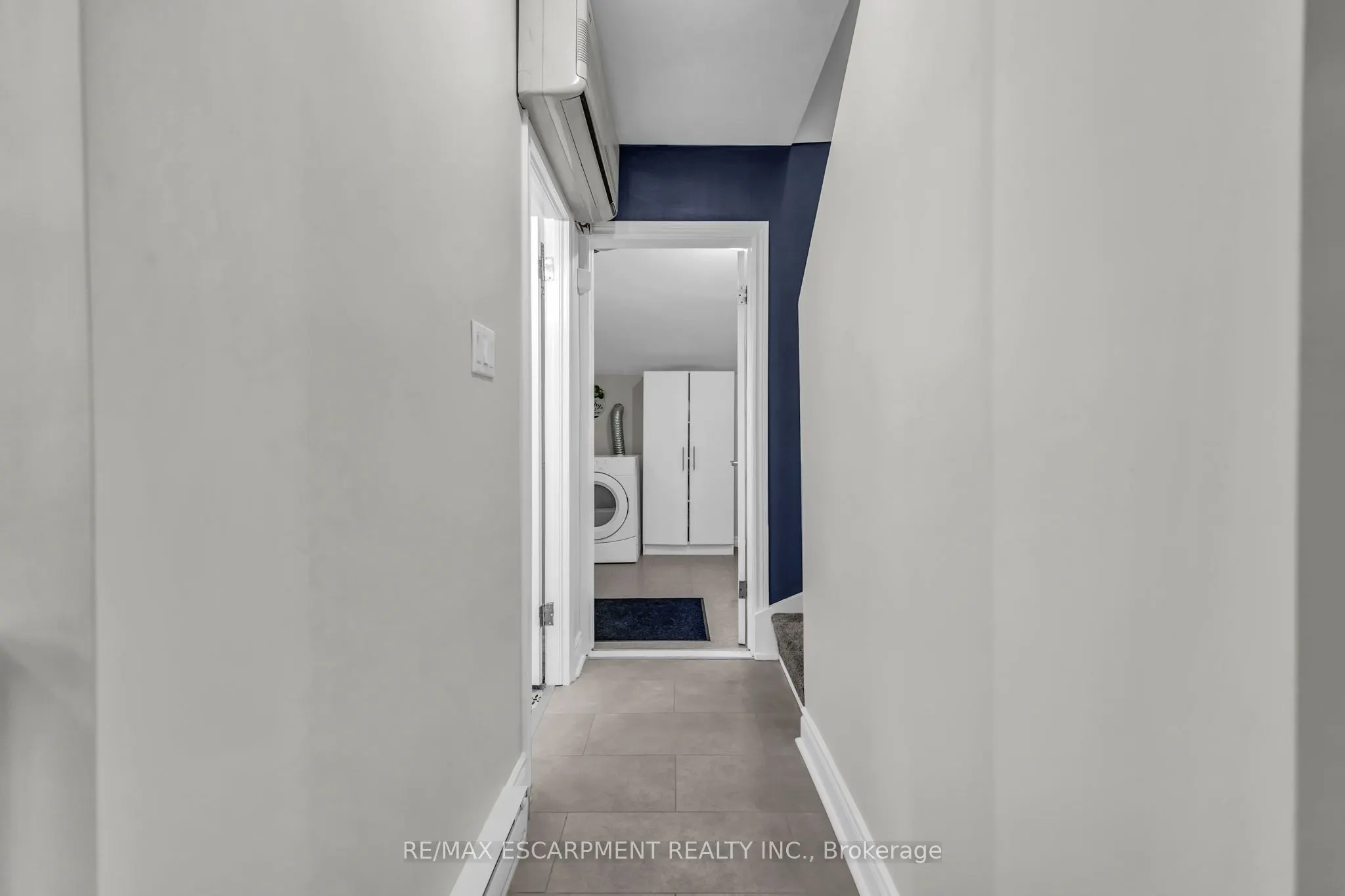 79 Brydges Street