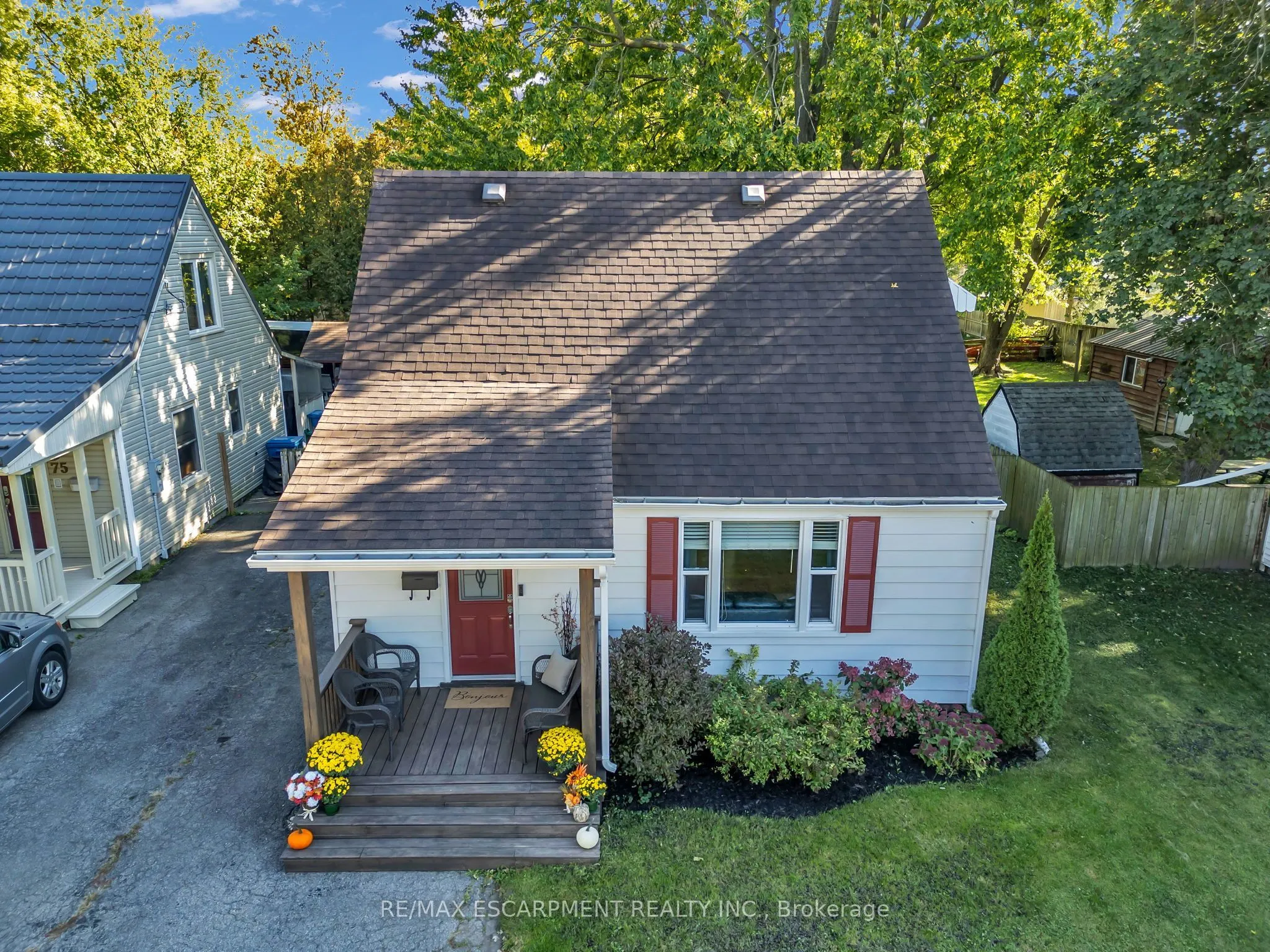79 Brydges Street