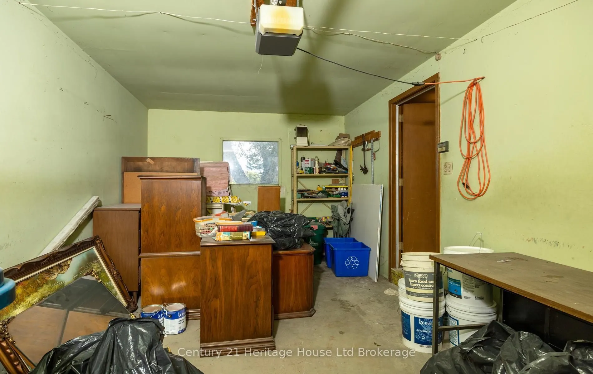 111 Briarhill Drive