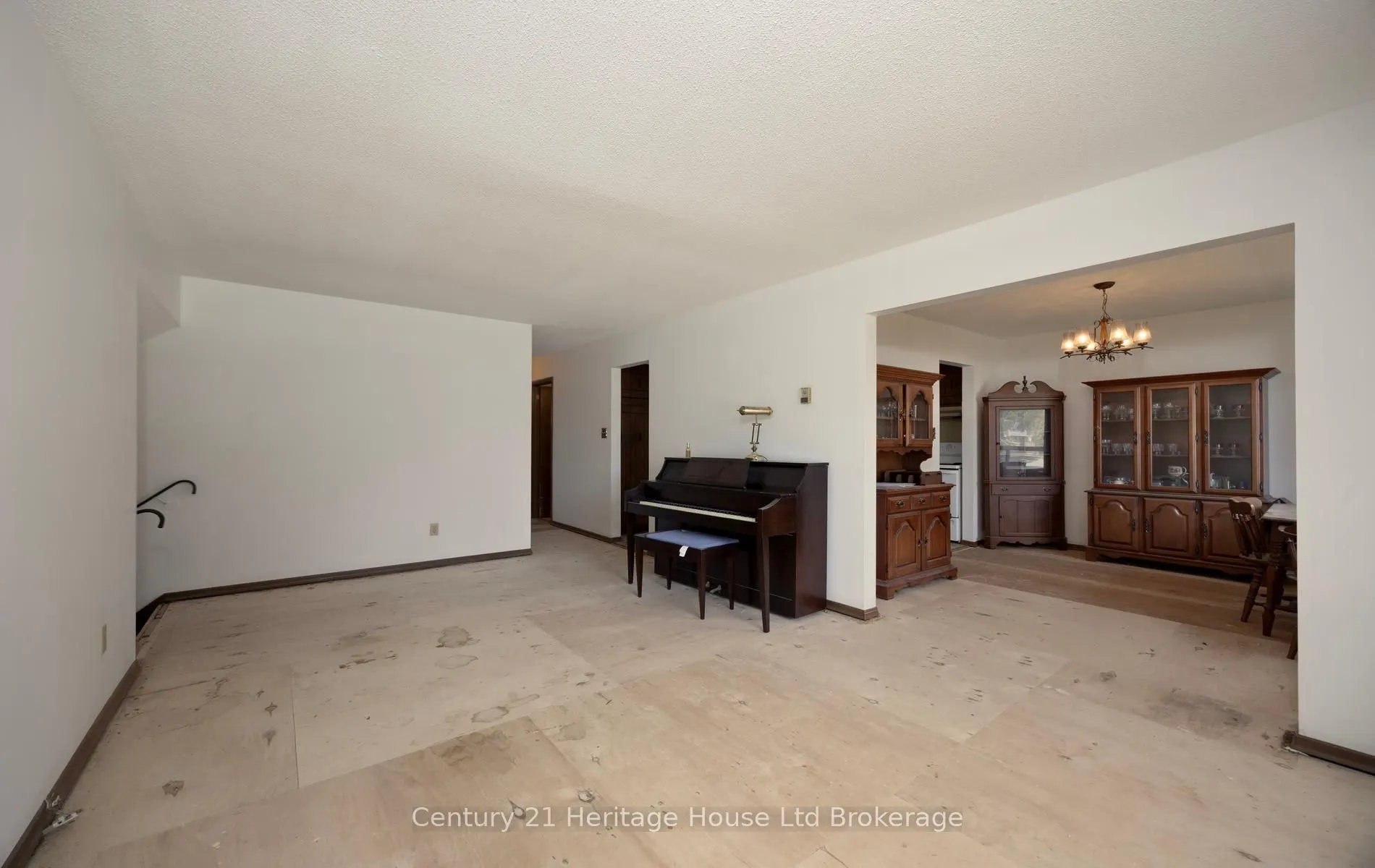 111 Briarhill Drive
