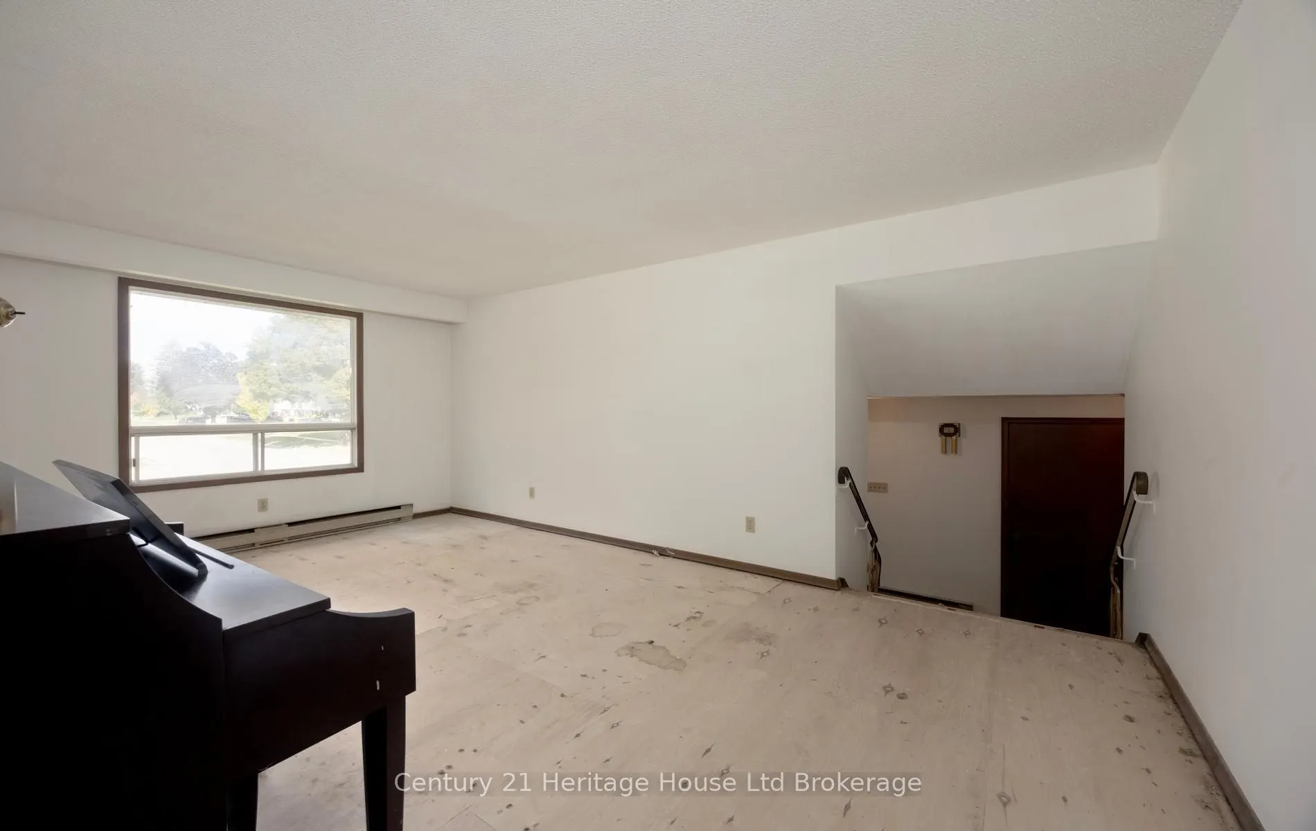 111 Briarhill Drive