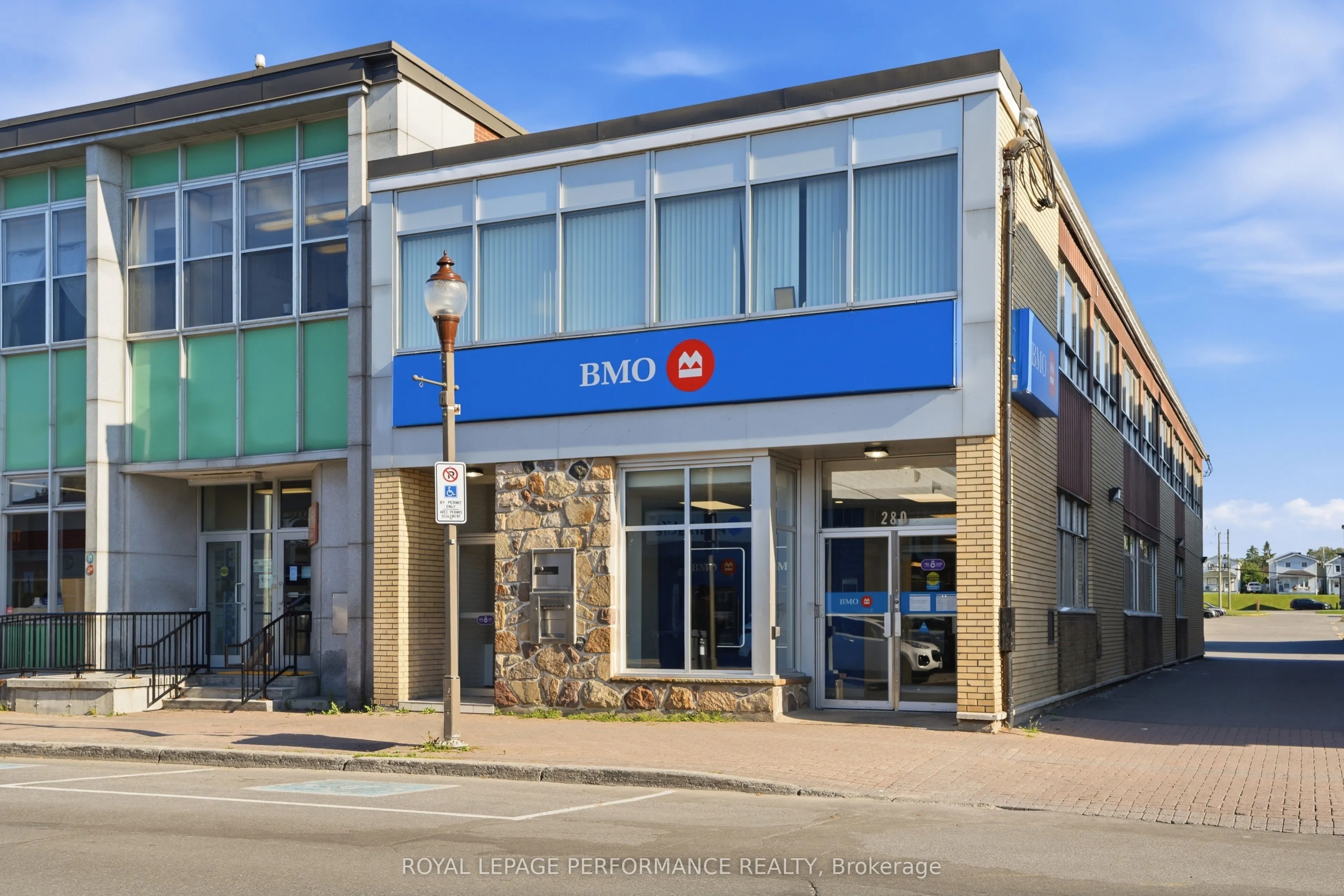 280 Main Street E