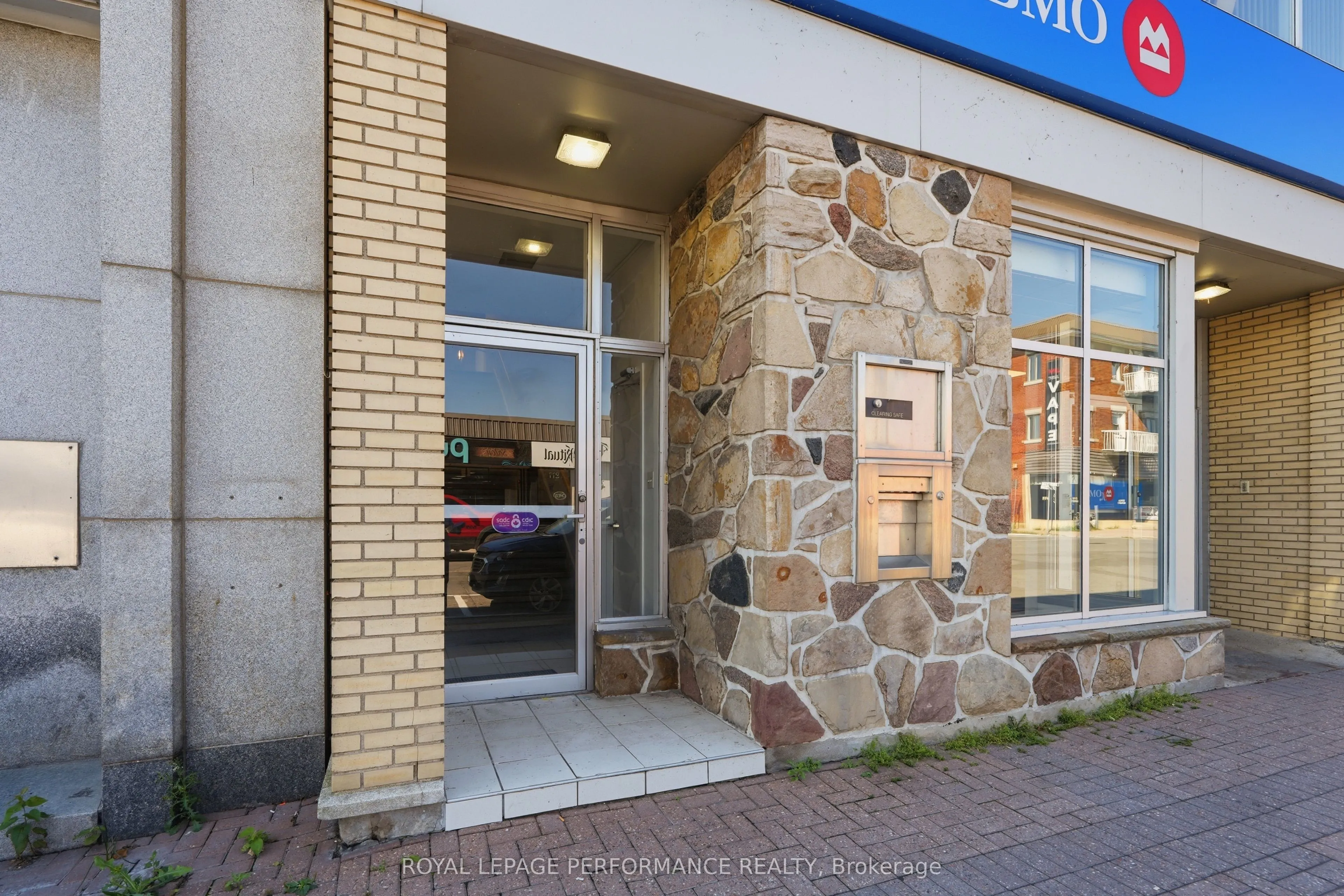 280 Main Street E